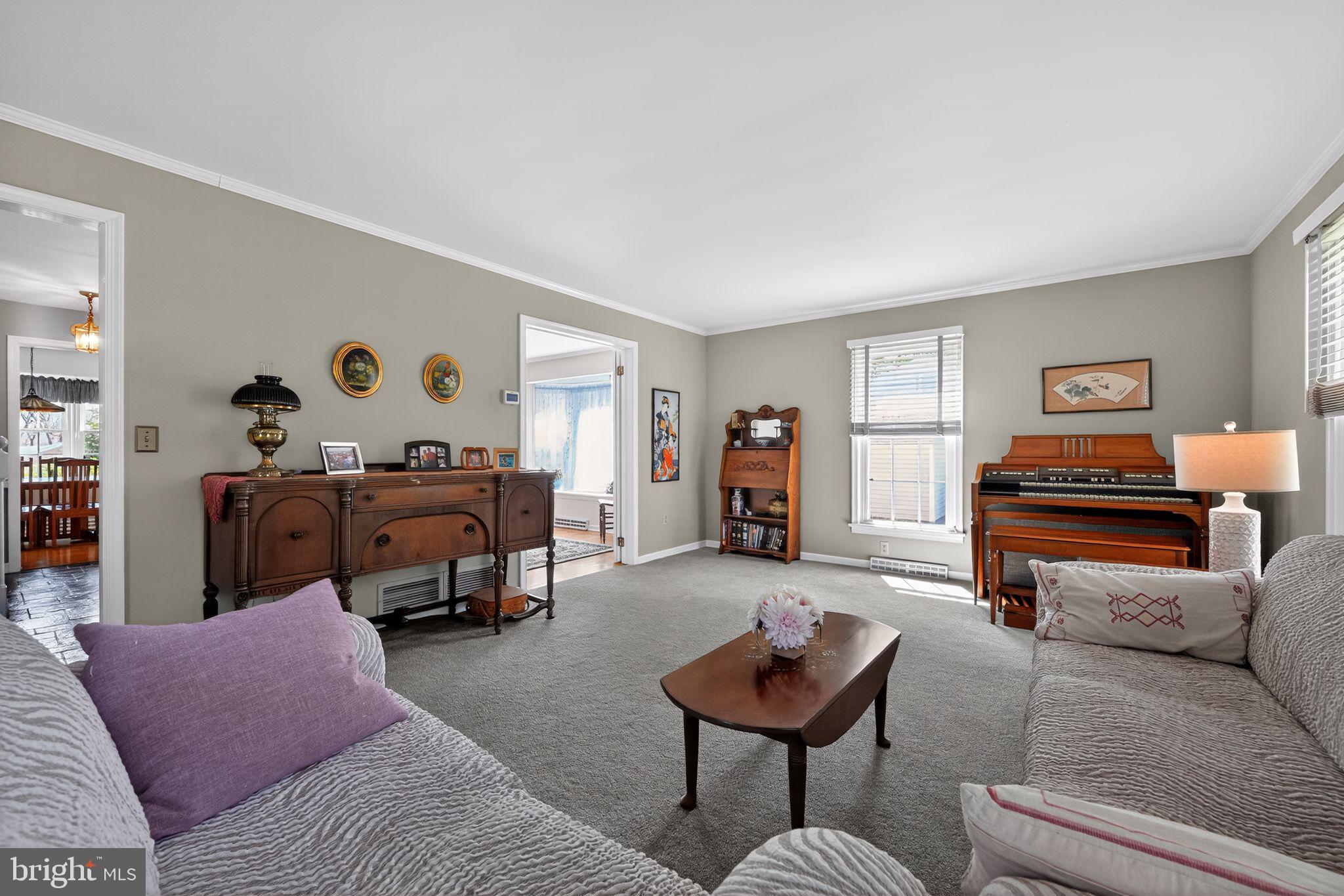 MEADOWBROOK - Residential