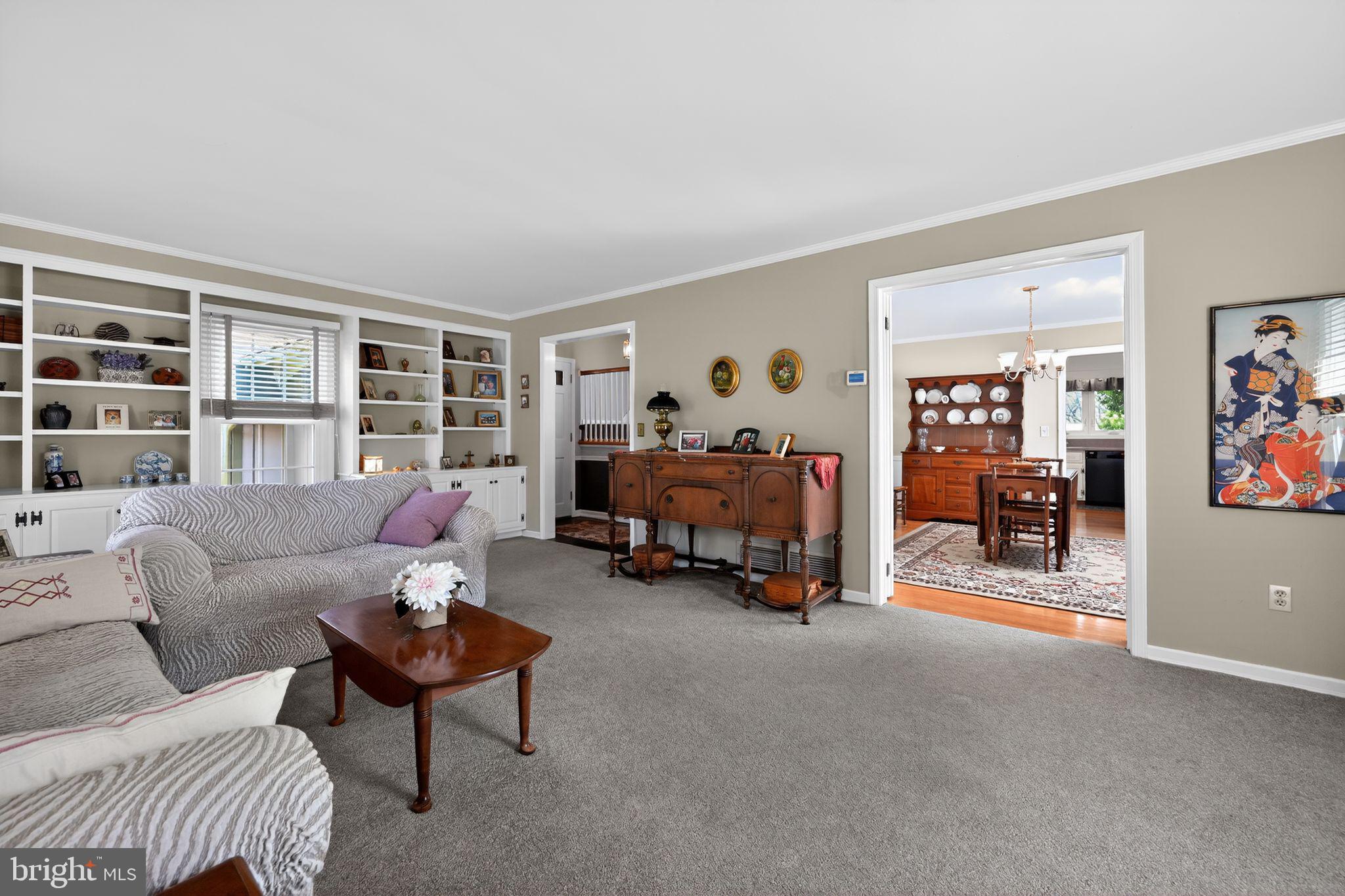 MEADOWBROOK - Residential