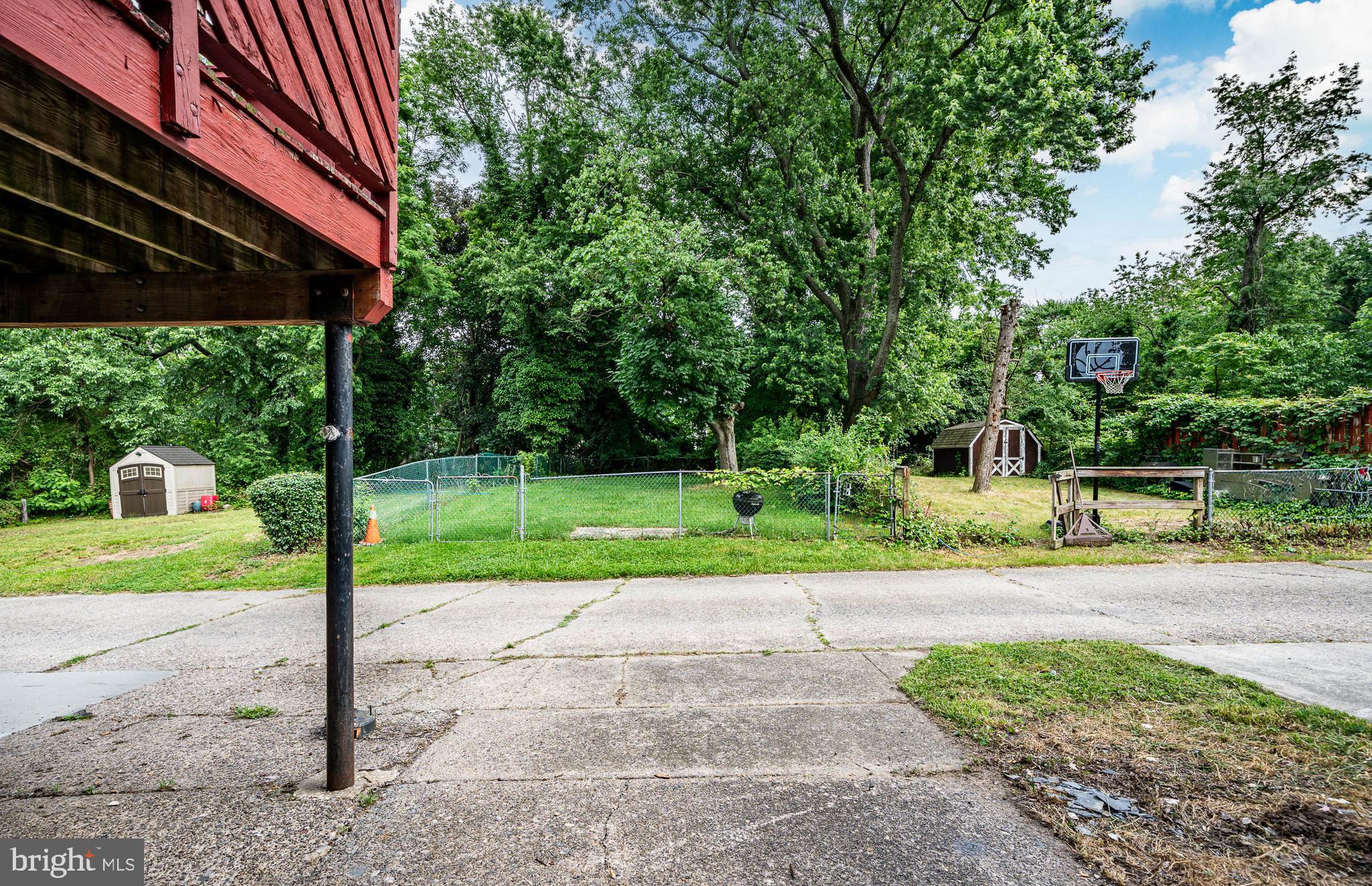 BRIARCLIFF - Residential