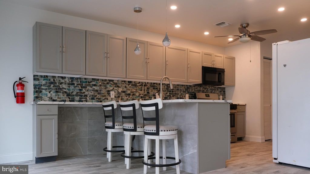 Photo of 114 Mohican Lane, TUCKERTON, NJ 08087 (MLS # NJOC2040316)