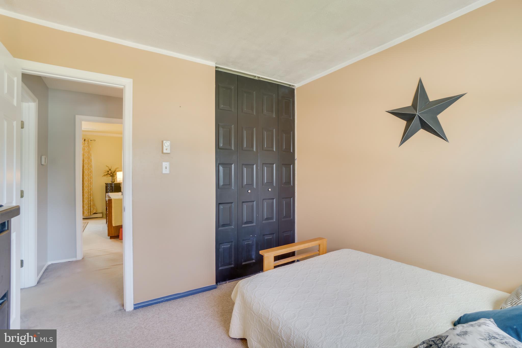 STONEYBROOKE - Residential