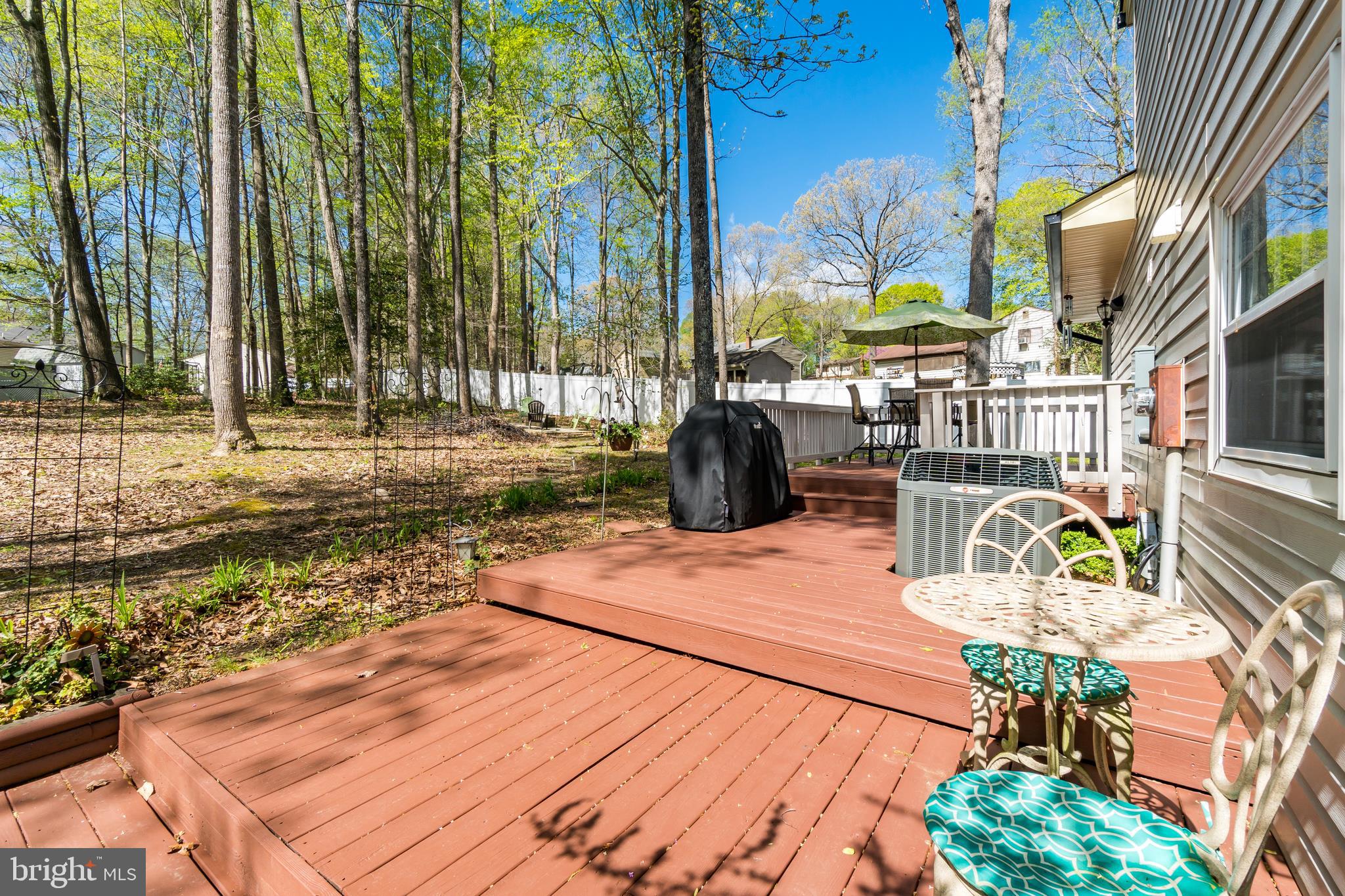 STONEYBROOKE - Residential