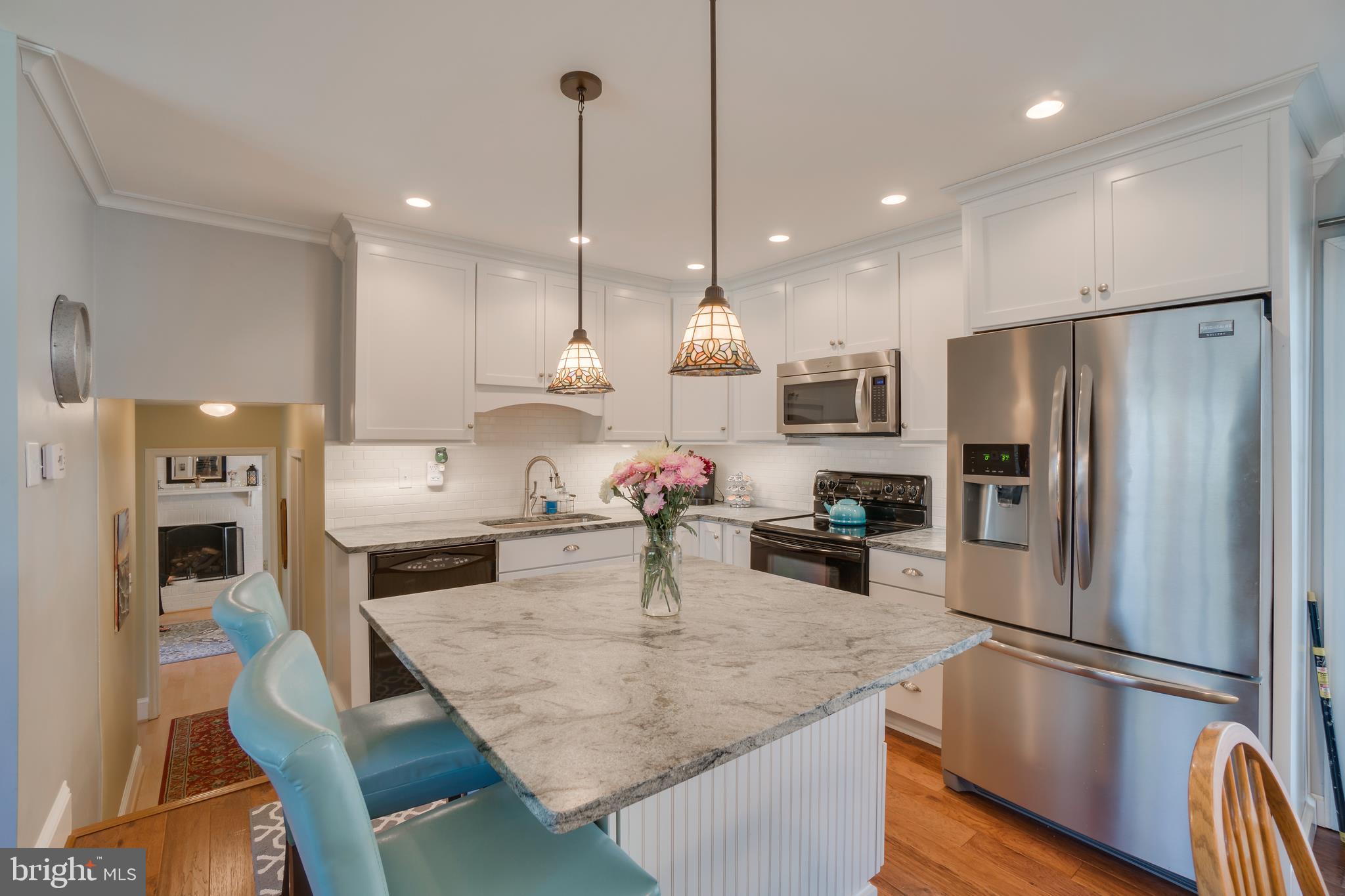 STONEYBROOKE - Residential