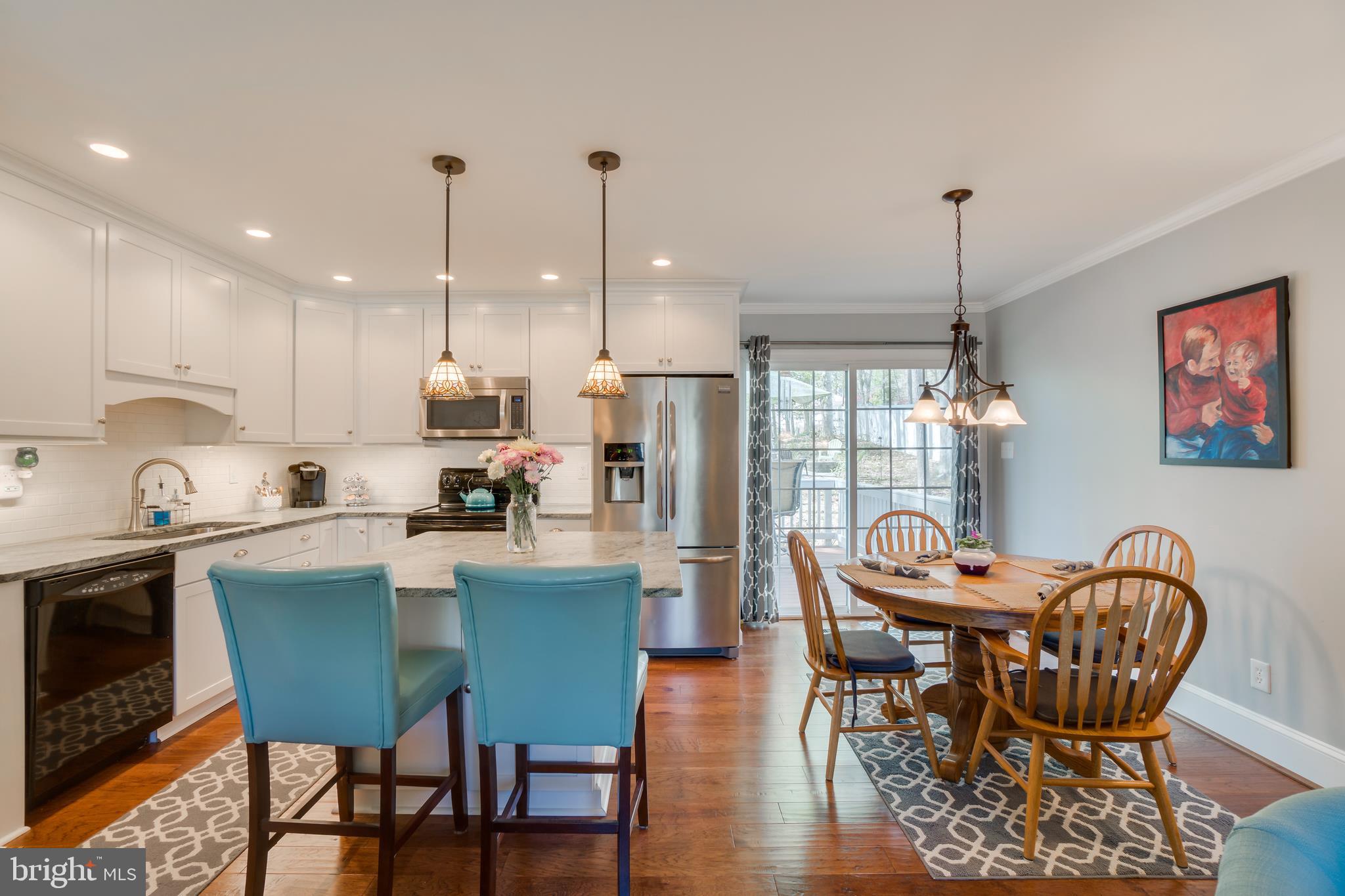 STONEYBROOKE - Residential