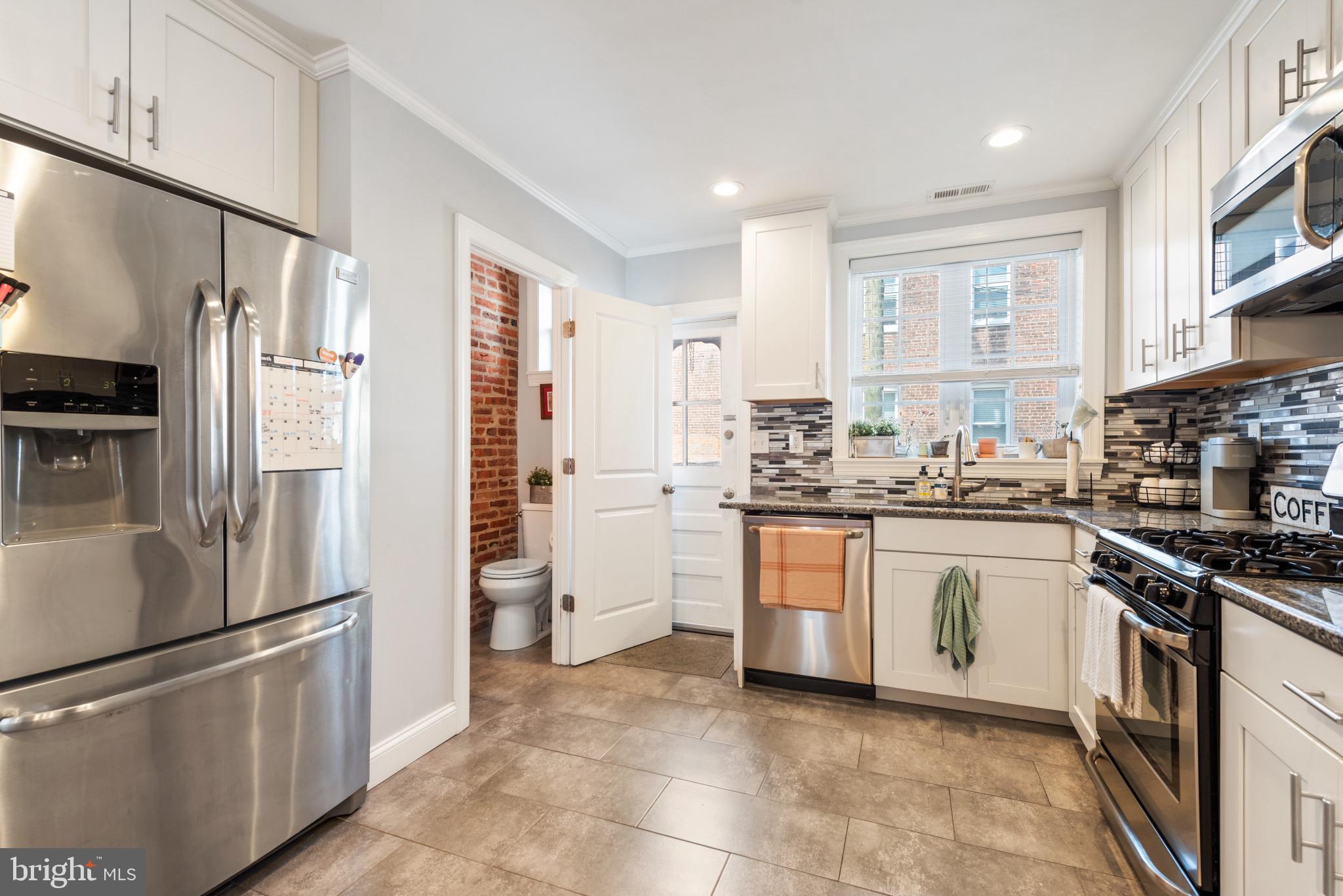 BREWERS HILL HISTORIC DISTRICT - Residential Lease