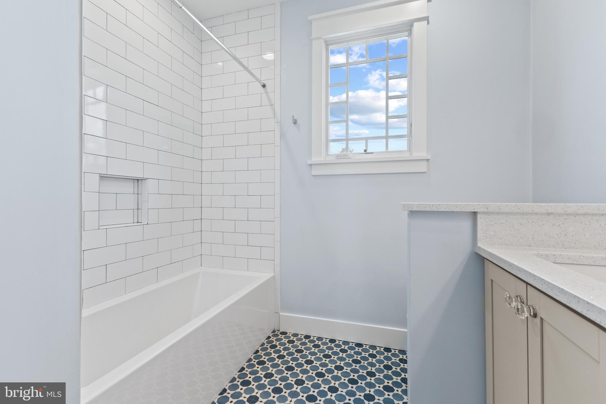 DEL RAY - Residential