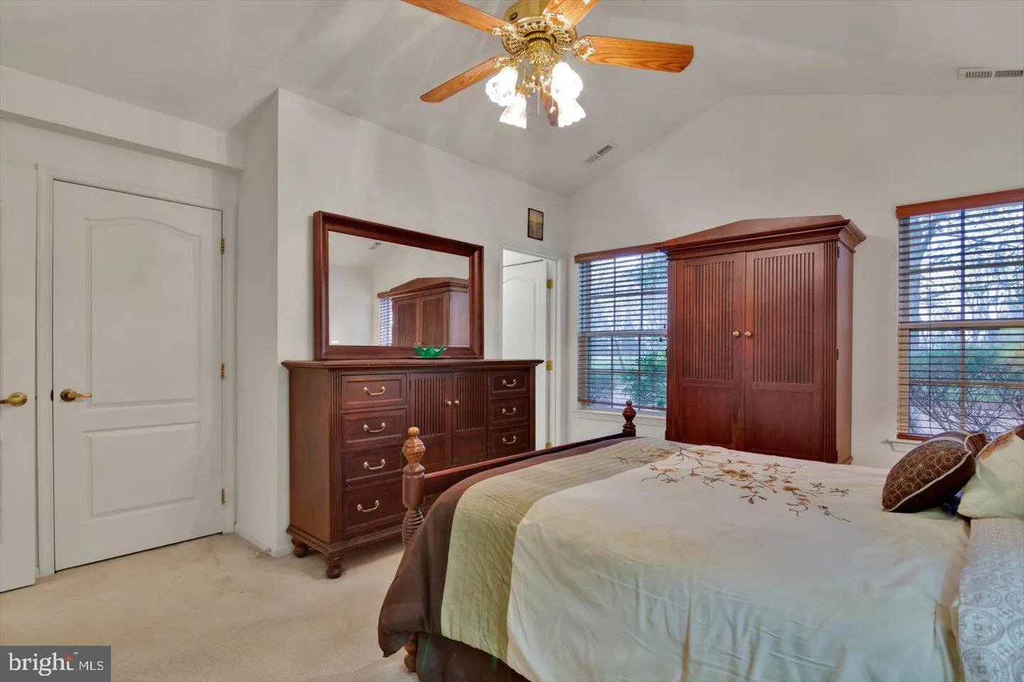 Sewell, New Jersey 08080, United States, 2 Bedrooms Bedrooms, ,2 BathroomsBathrooms,Residential,Active,244476