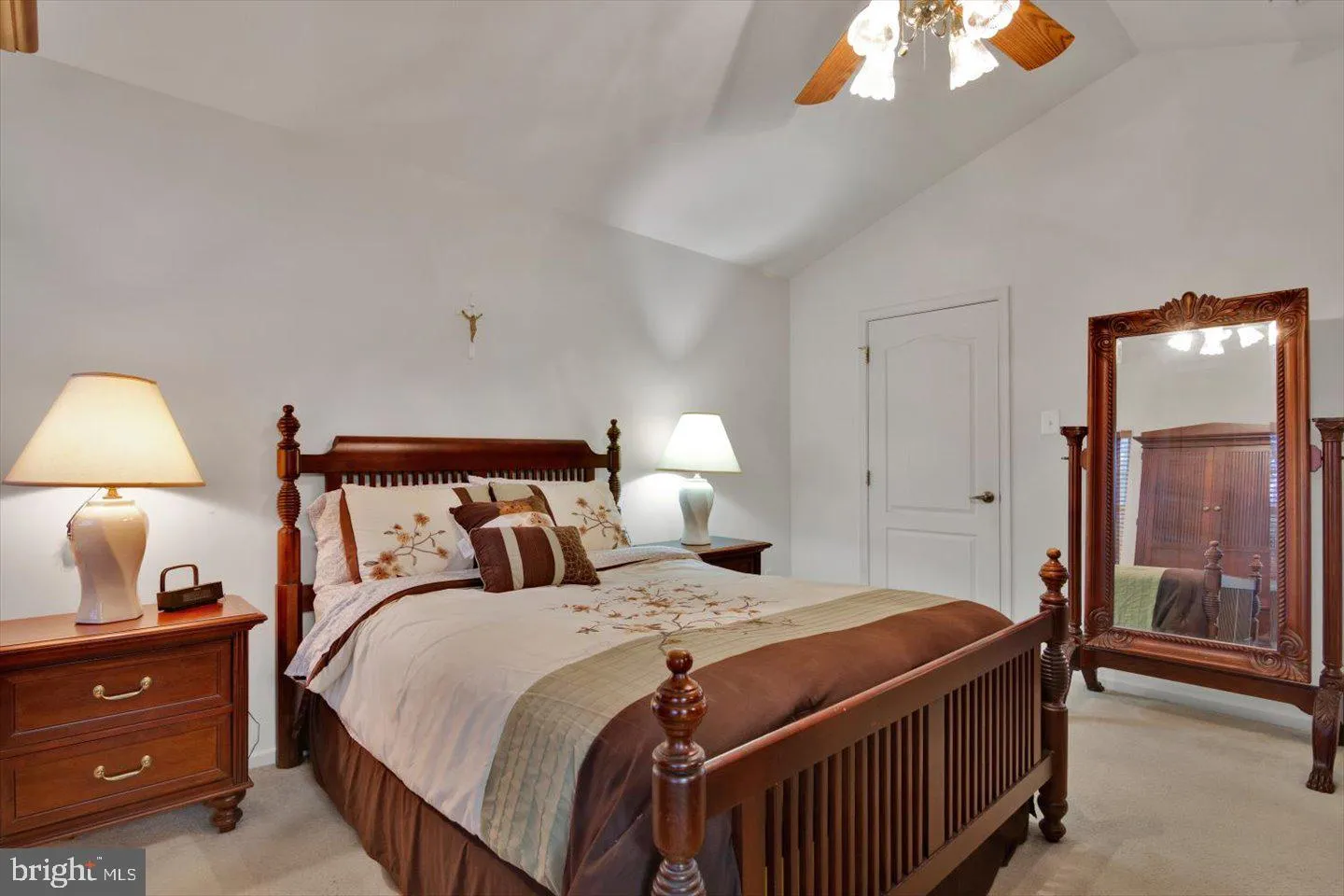 Sewell, New Jersey 08080, United States, 2 Bedrooms Bedrooms, ,2 BathroomsBathrooms,Residential,Active,244476