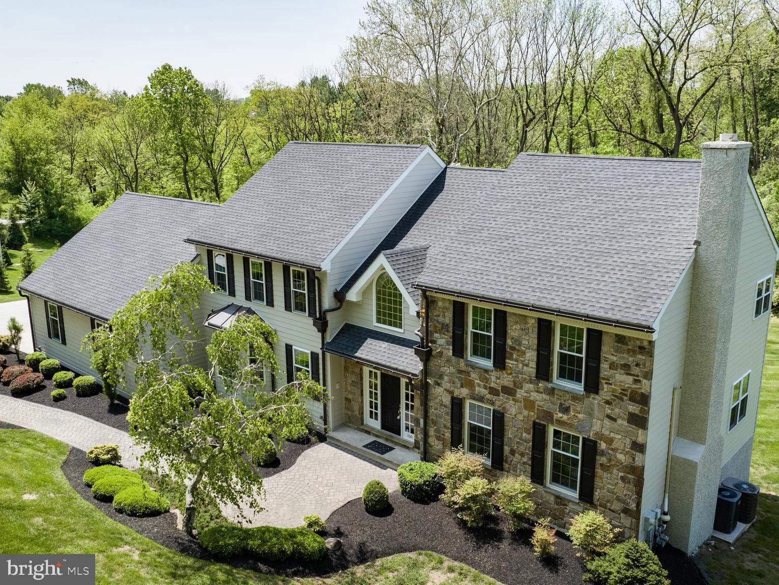 THE MOORS AT RADLEYR - Residential