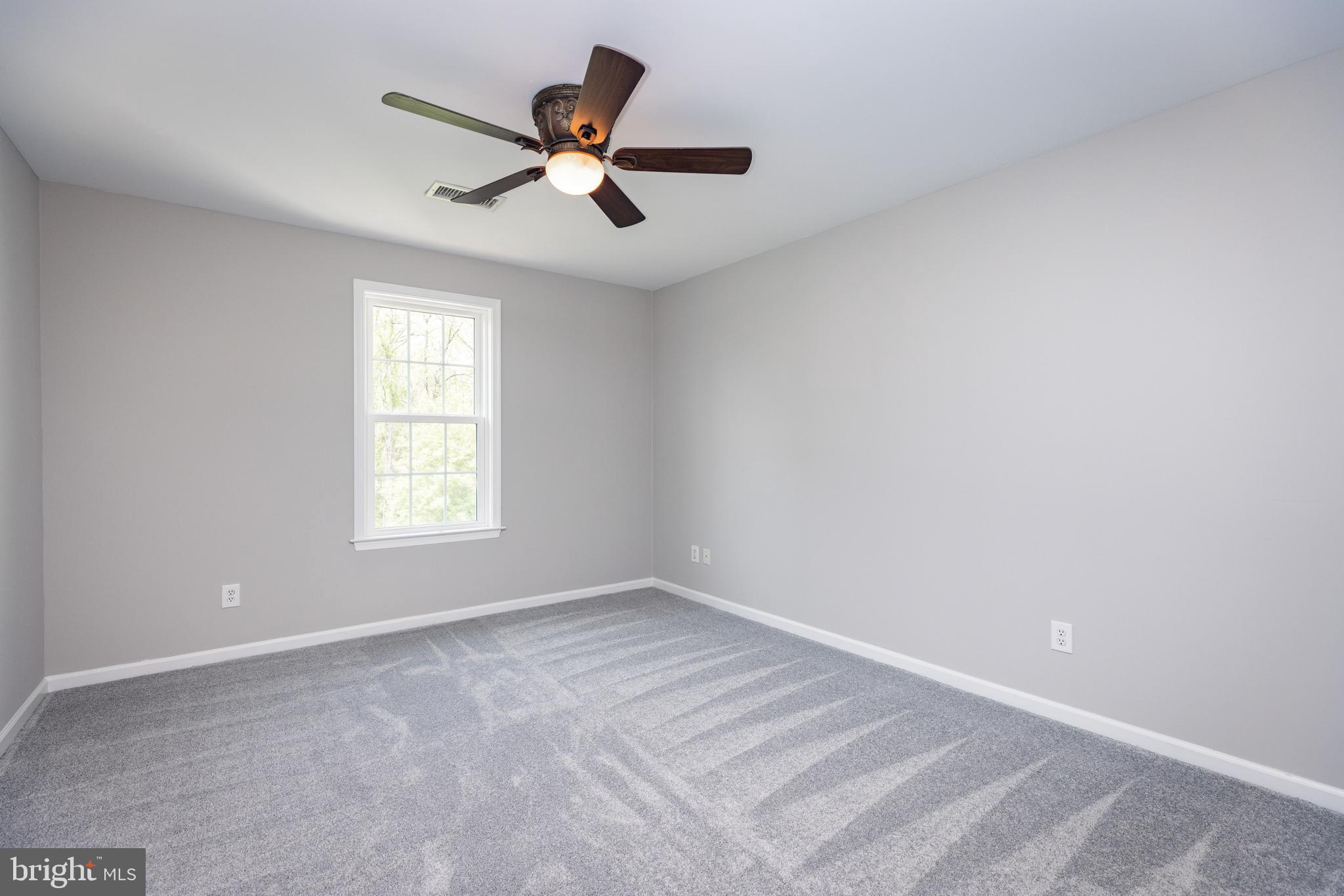 THE MOORS AT RADLEYR - Residential