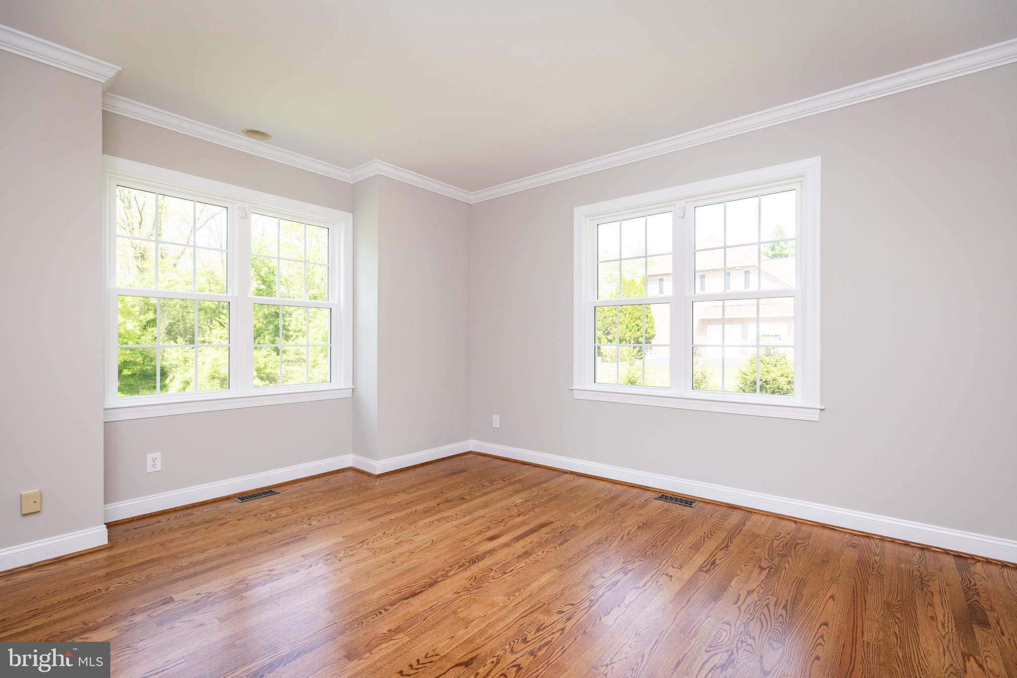 THE MOORS AT RADLEYR - Residential