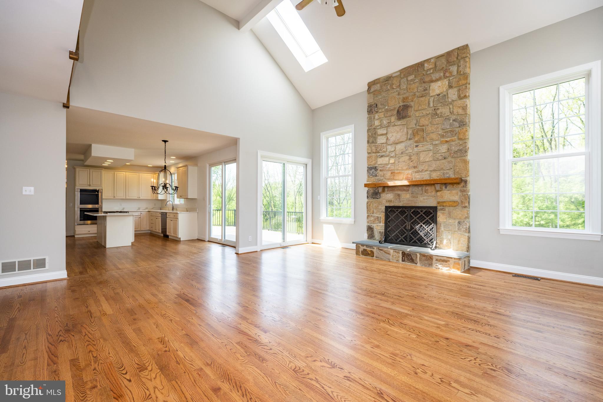 THE MOORS AT RADLEYR - Residential