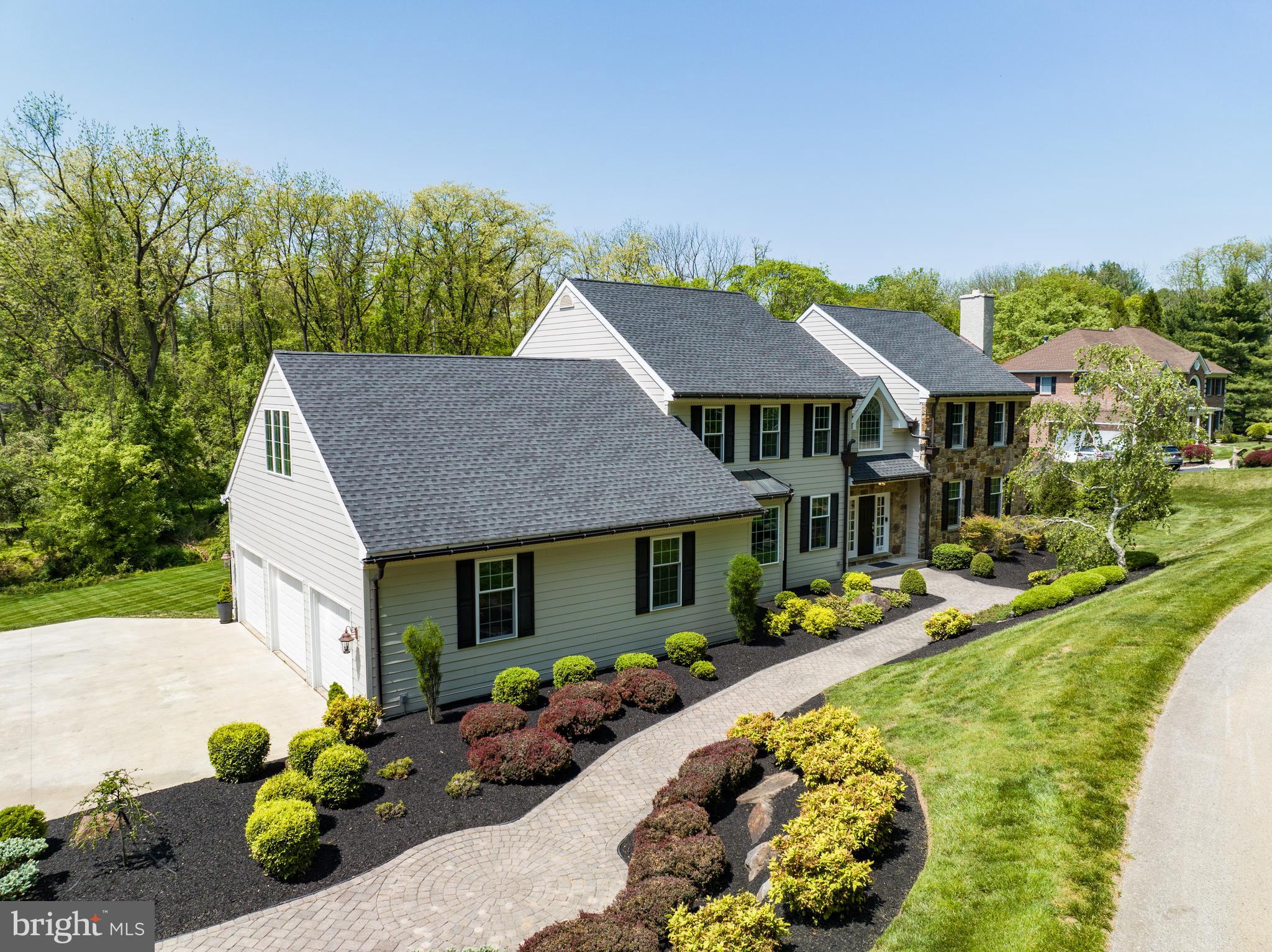 THE MOORS AT RADLEYR - Residential