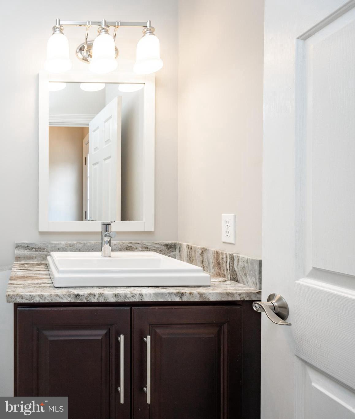 THE MOORS AT RADLEYR - Residential