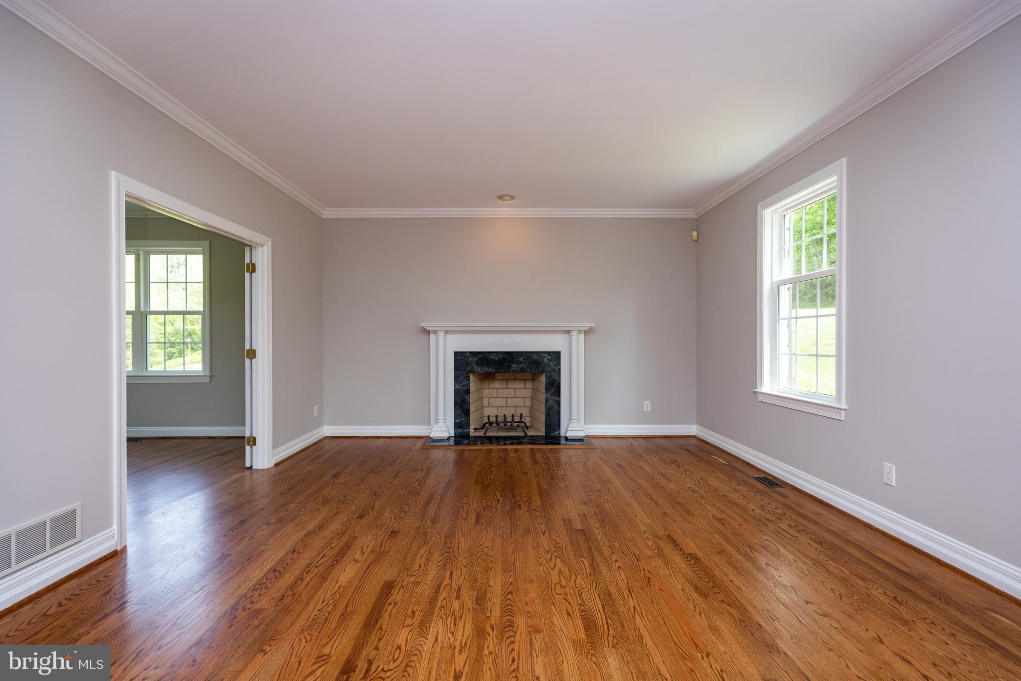 THE MOORS AT RADLEYR - Residential