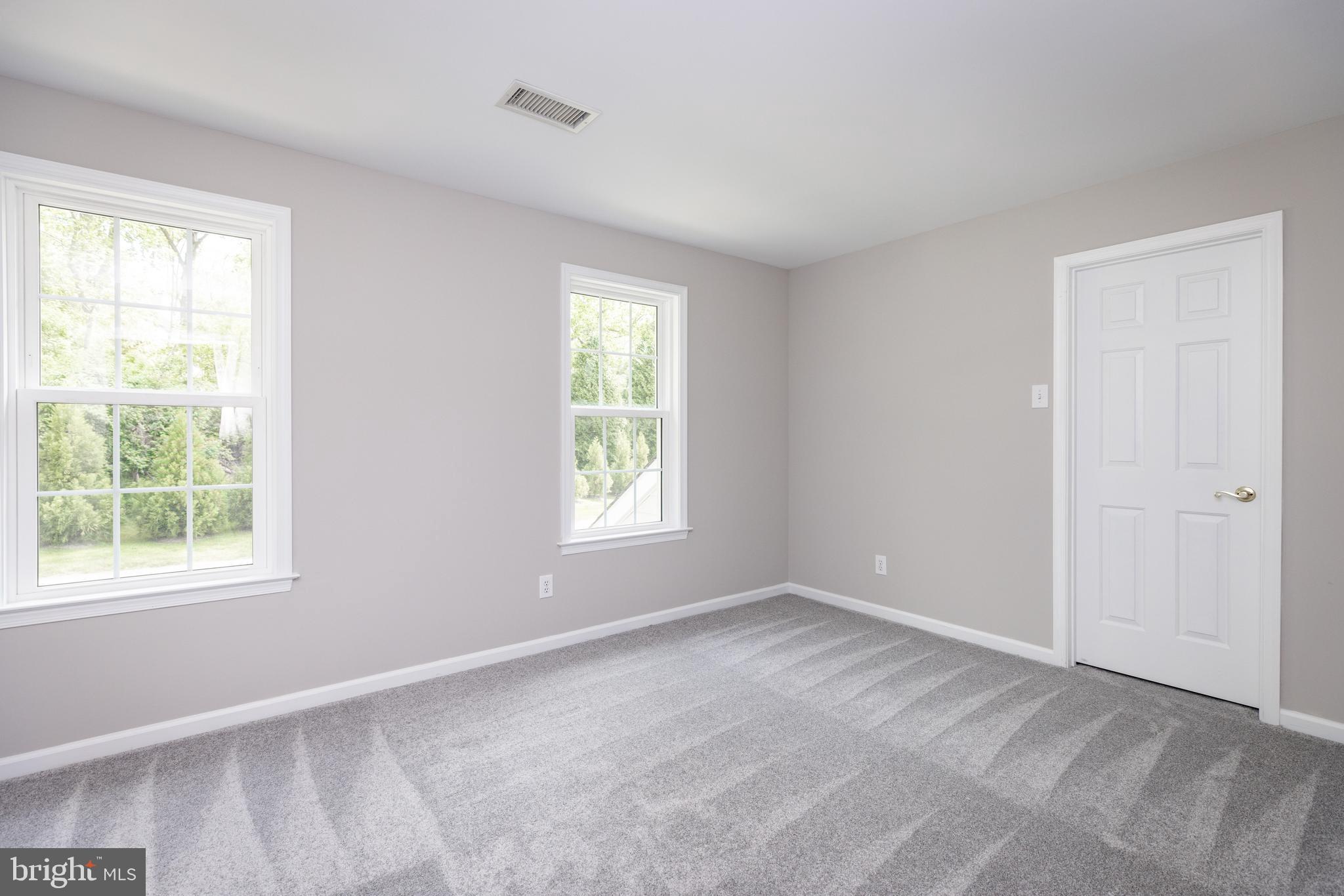 THE MOORS AT RADLEYR - Residential