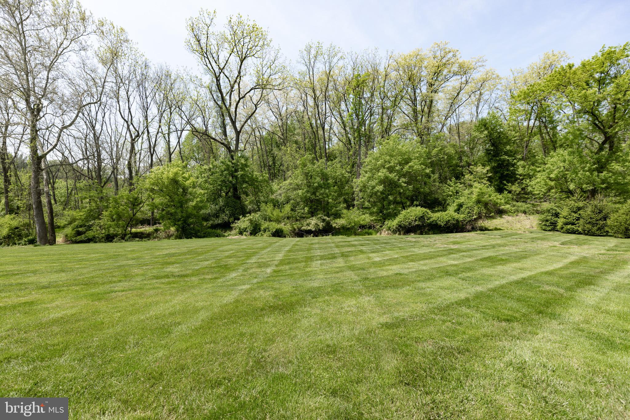 THE MOORS AT RADLEYR - Residential