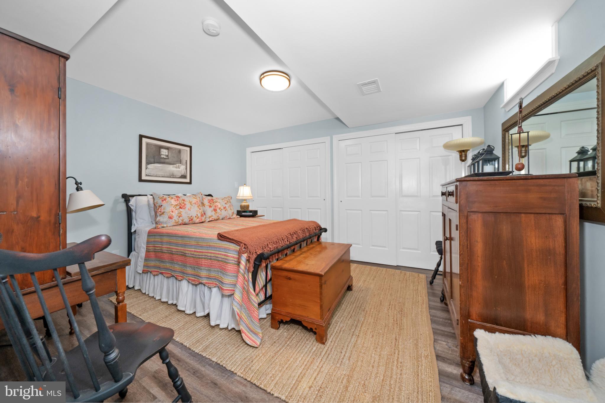 RADLEY RUN MEWS - Residential