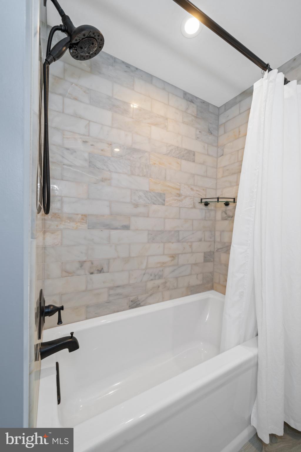 RADLEY RUN MEWS - Residential