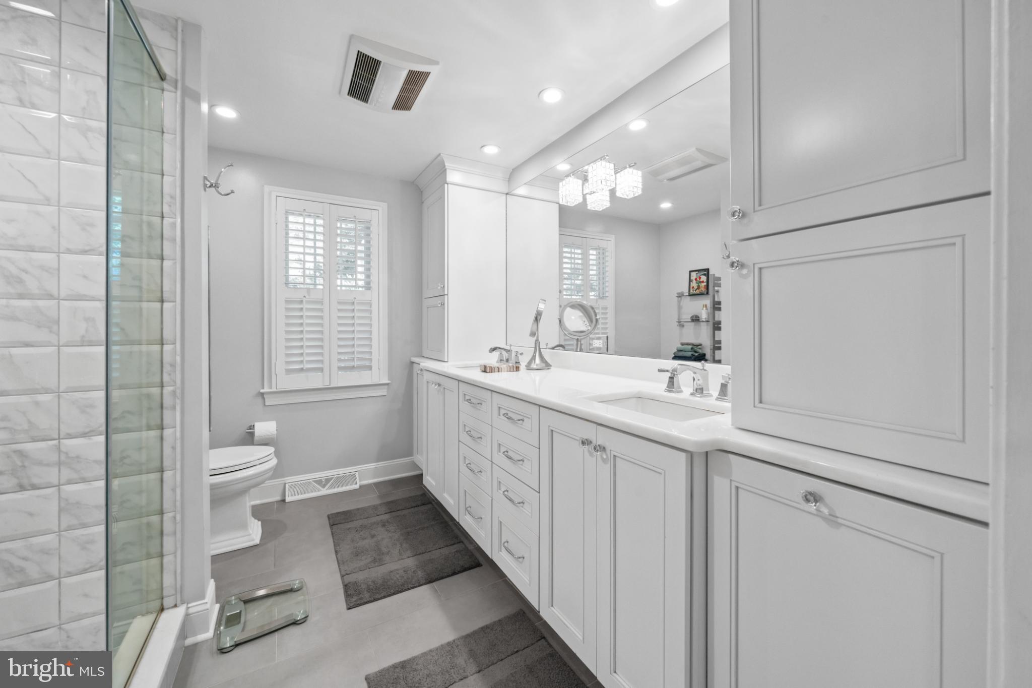 RADLEY RUN MEWS - Residential