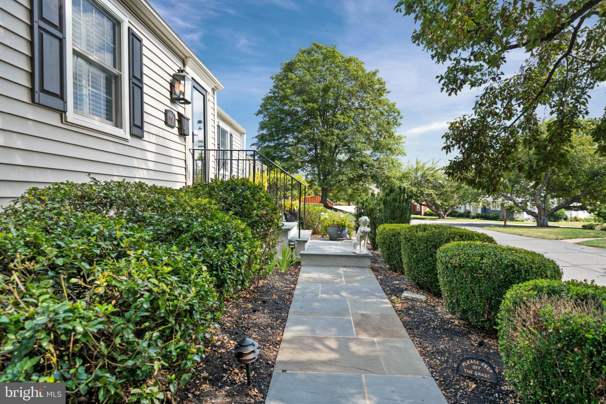 RADLEY RUN MEWS - Residential