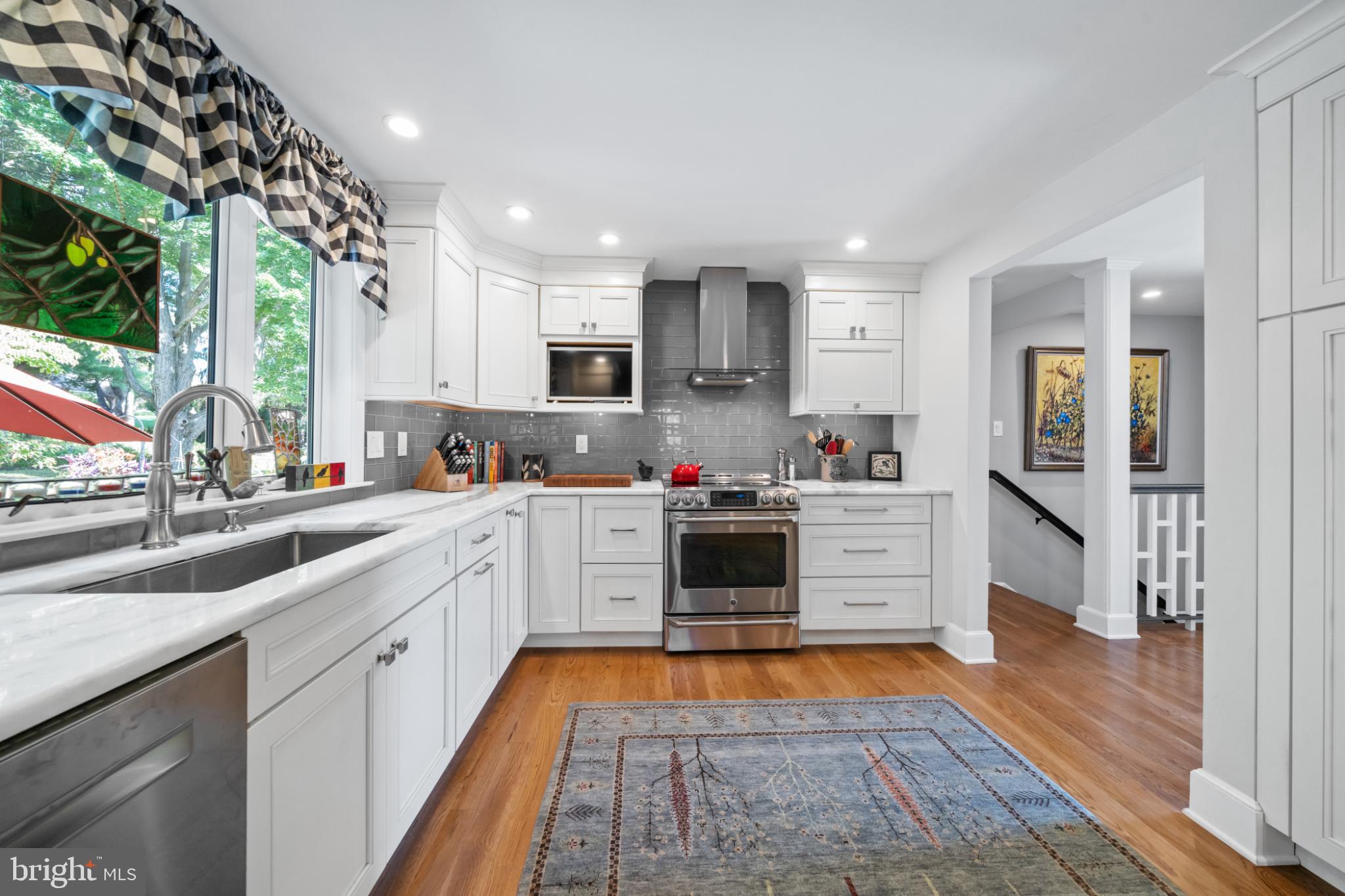 RADLEY RUN MEWS - Residential