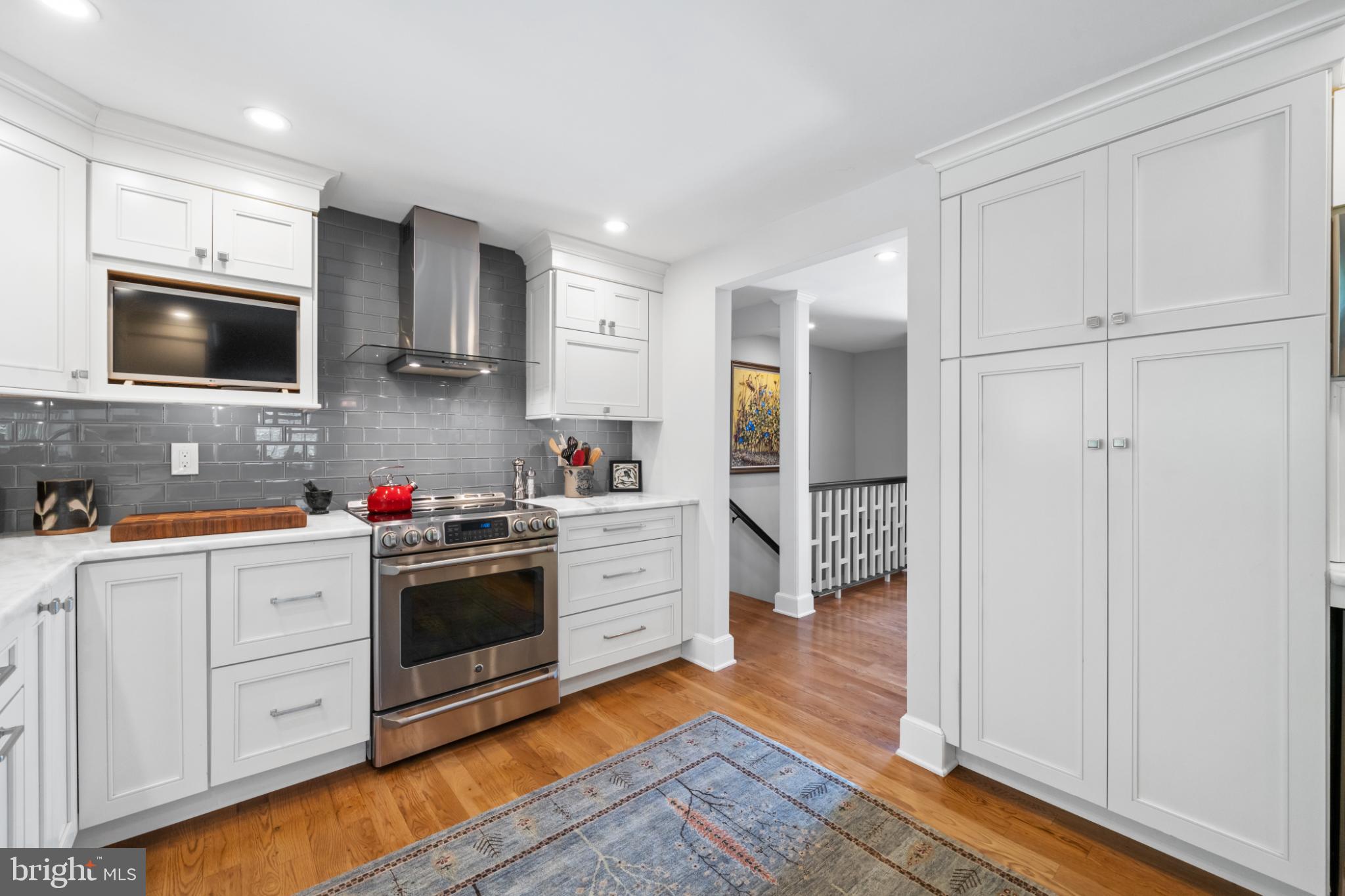 RADLEY RUN MEWS - Residential