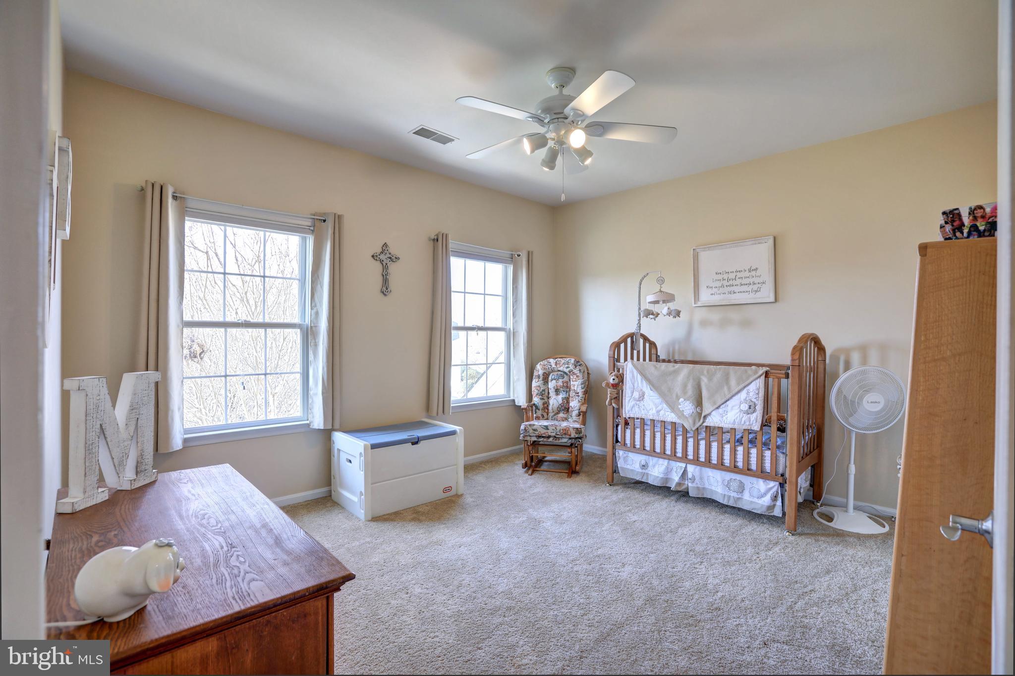 LANSDOWNE ON THE POTOMAC - Residential