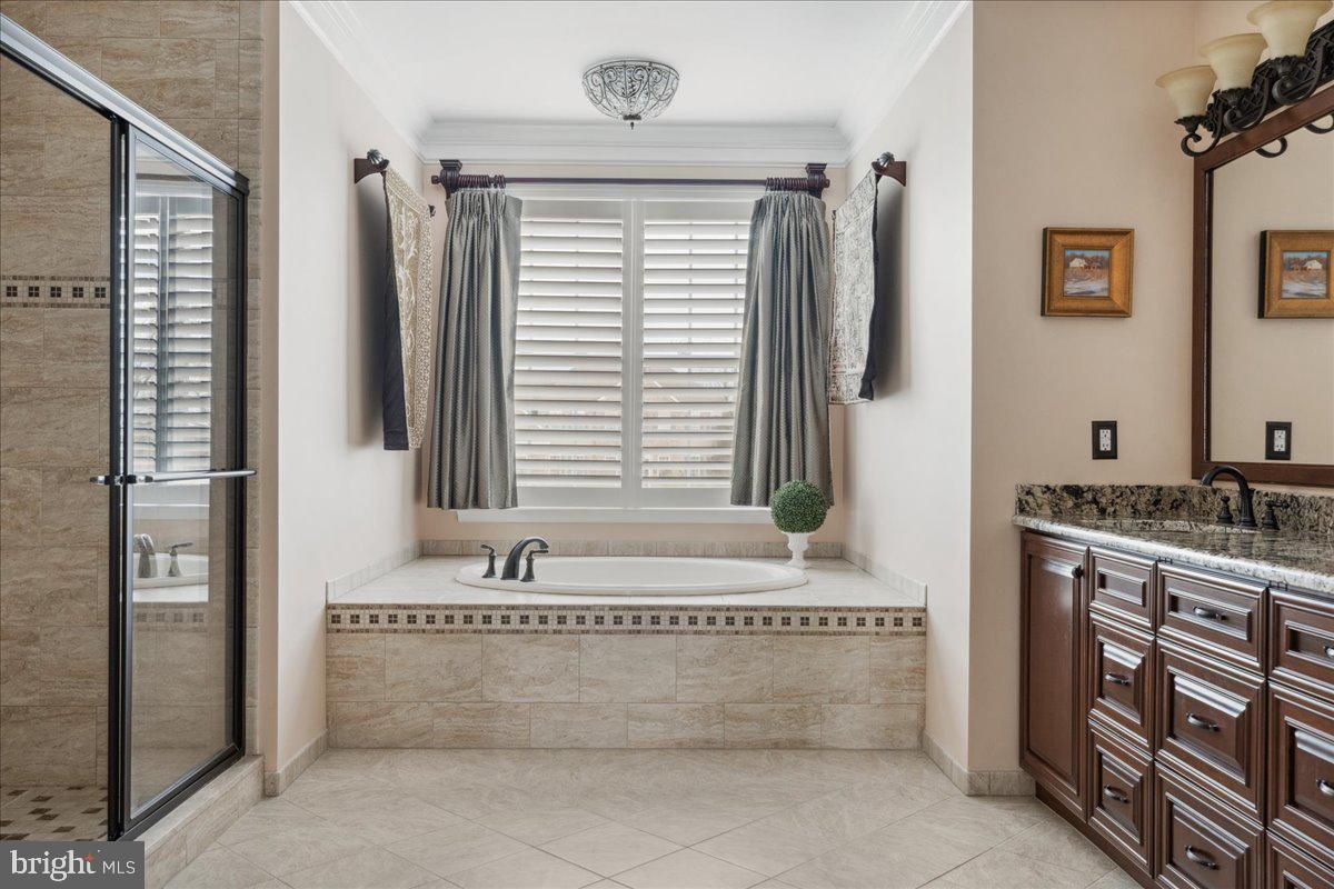 ESTATES AT HILLTOWN - Residential