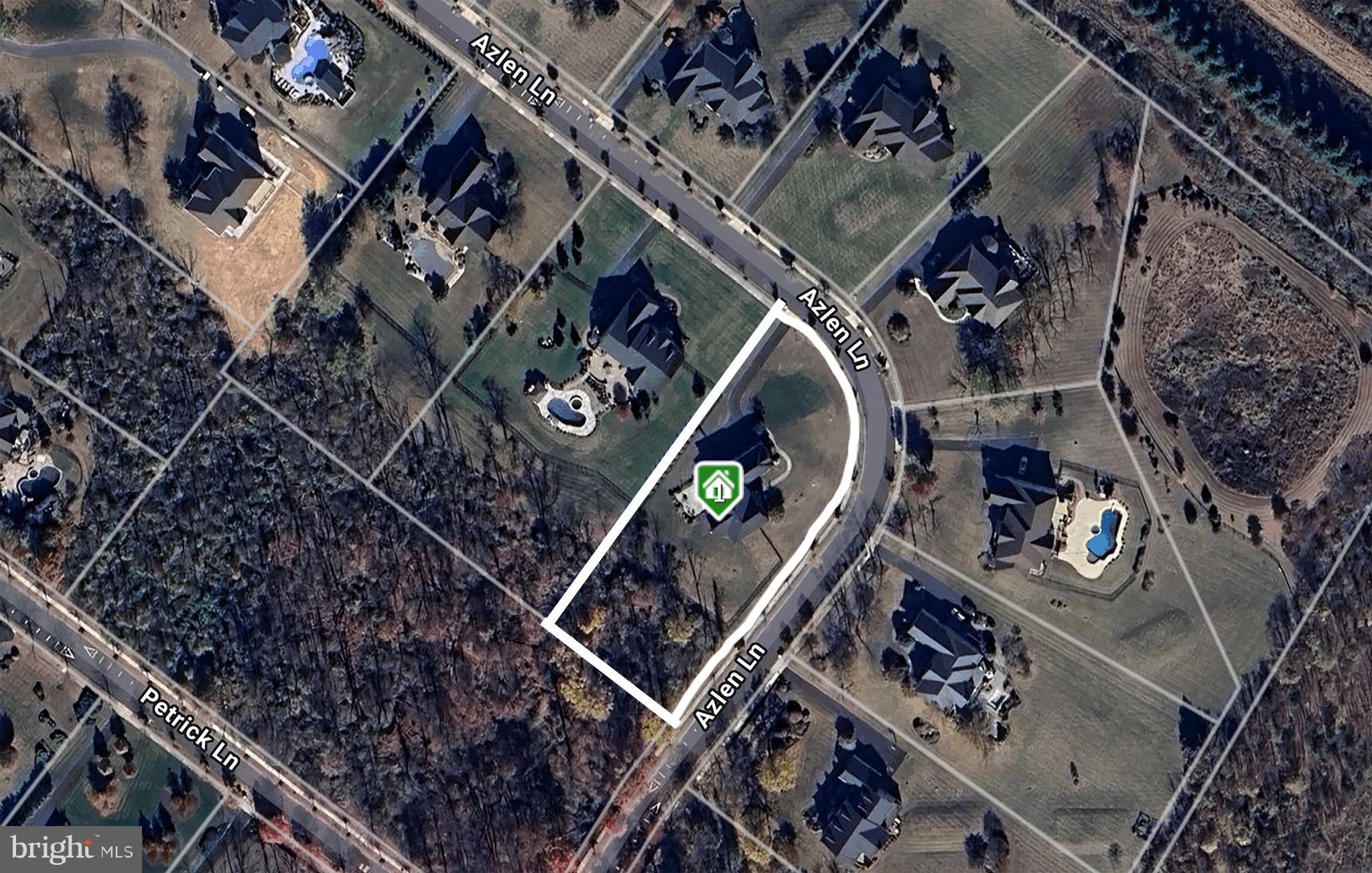 ESTATES AT HILLTOWN - Residential