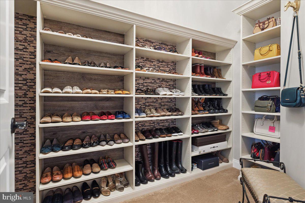 ESTATES AT HILLTOWN - Residential