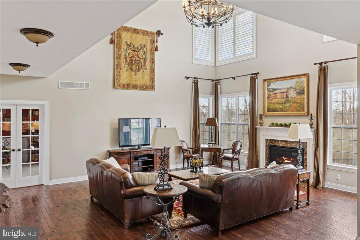 ESTATES AT HILLTOWN - Residential