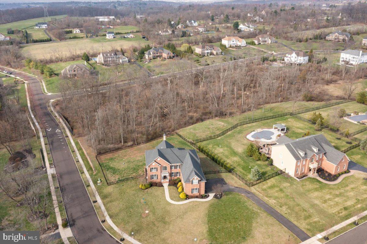 ESTATES AT HILLTOWN - Residential