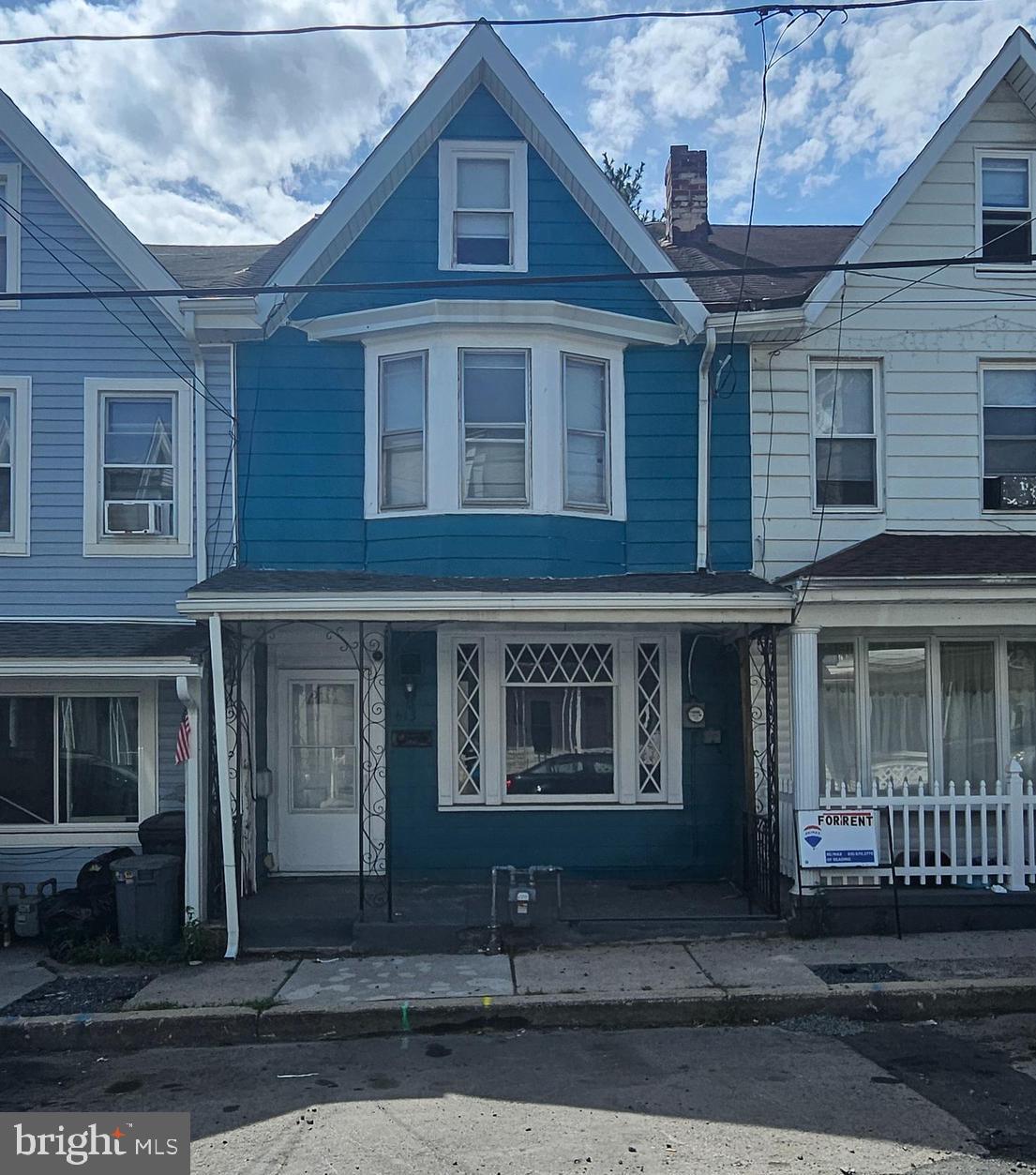 POTTSVILLE - Residential