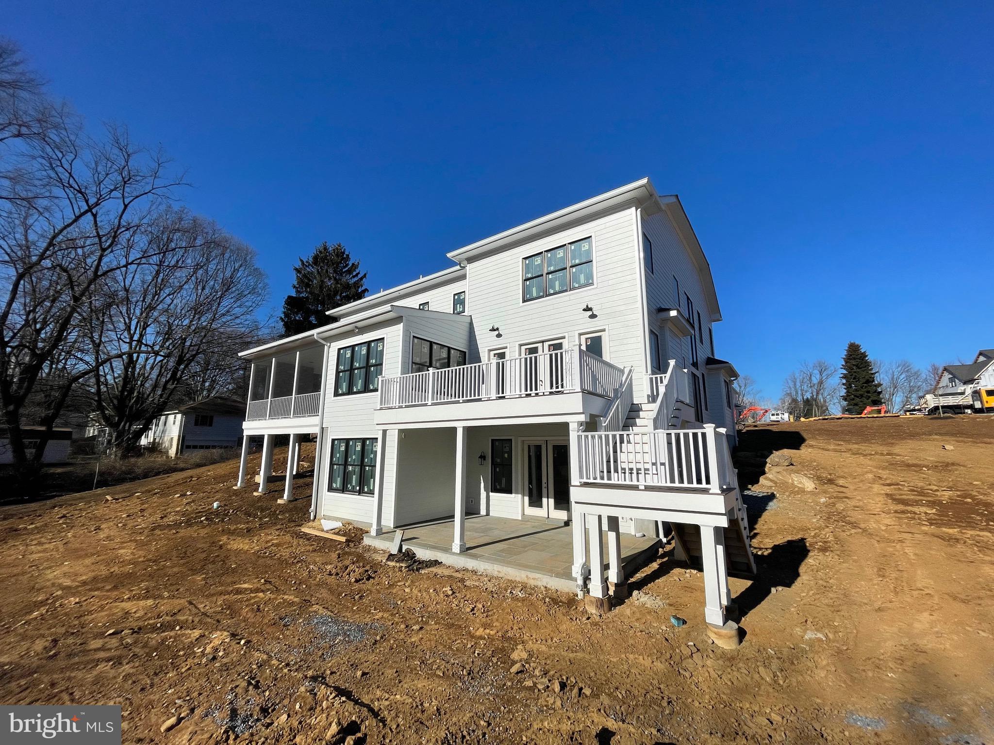 TIBURON - Residential