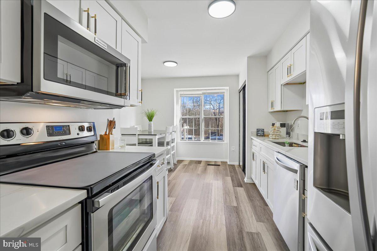 CHURCHILL TOWN - Residential