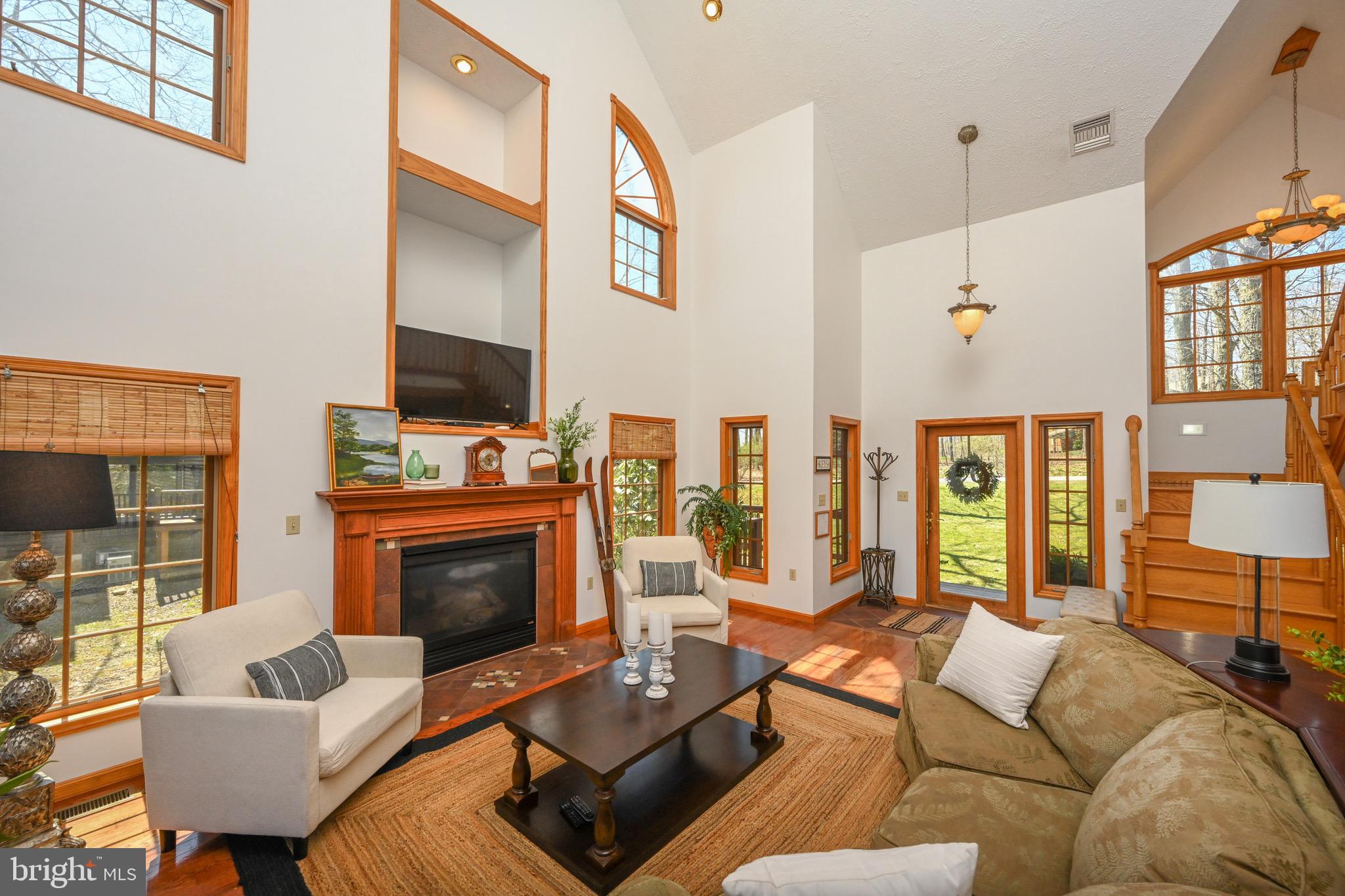 DEEP CREEK HIGHLANDS - Residential