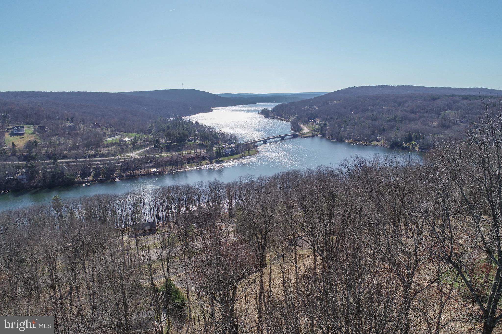 DEEP CREEK HIGHLANDS - Residential