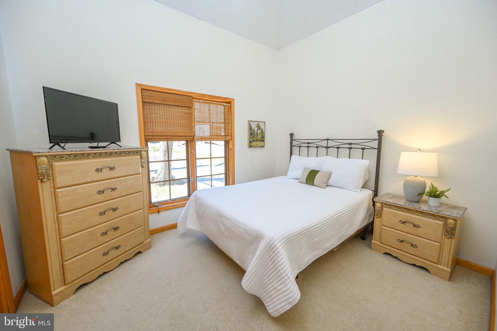 DEEP CREEK HIGHLANDS - Residential