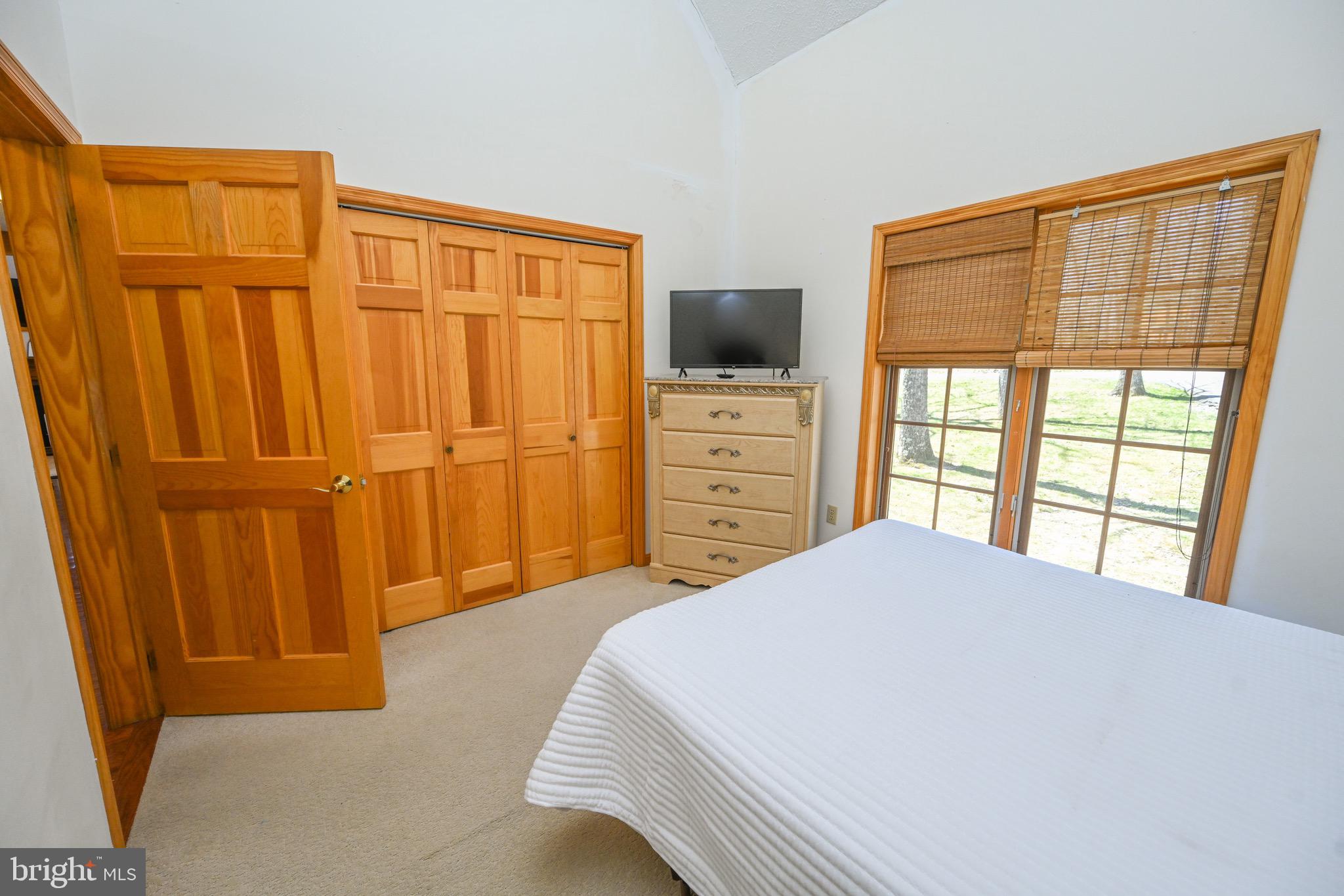 DEEP CREEK HIGHLANDS - Residential