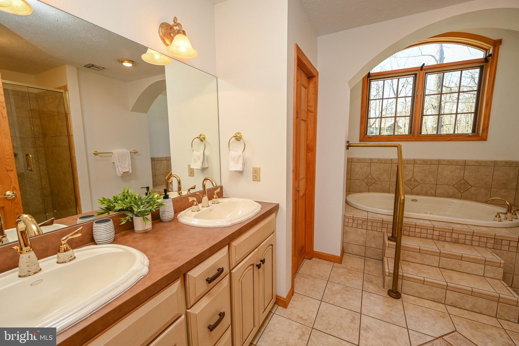 DEEP CREEK HIGHLANDS - Residential