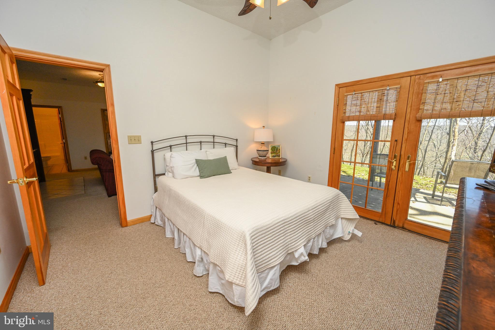 DEEP CREEK HIGHLANDS - Residential