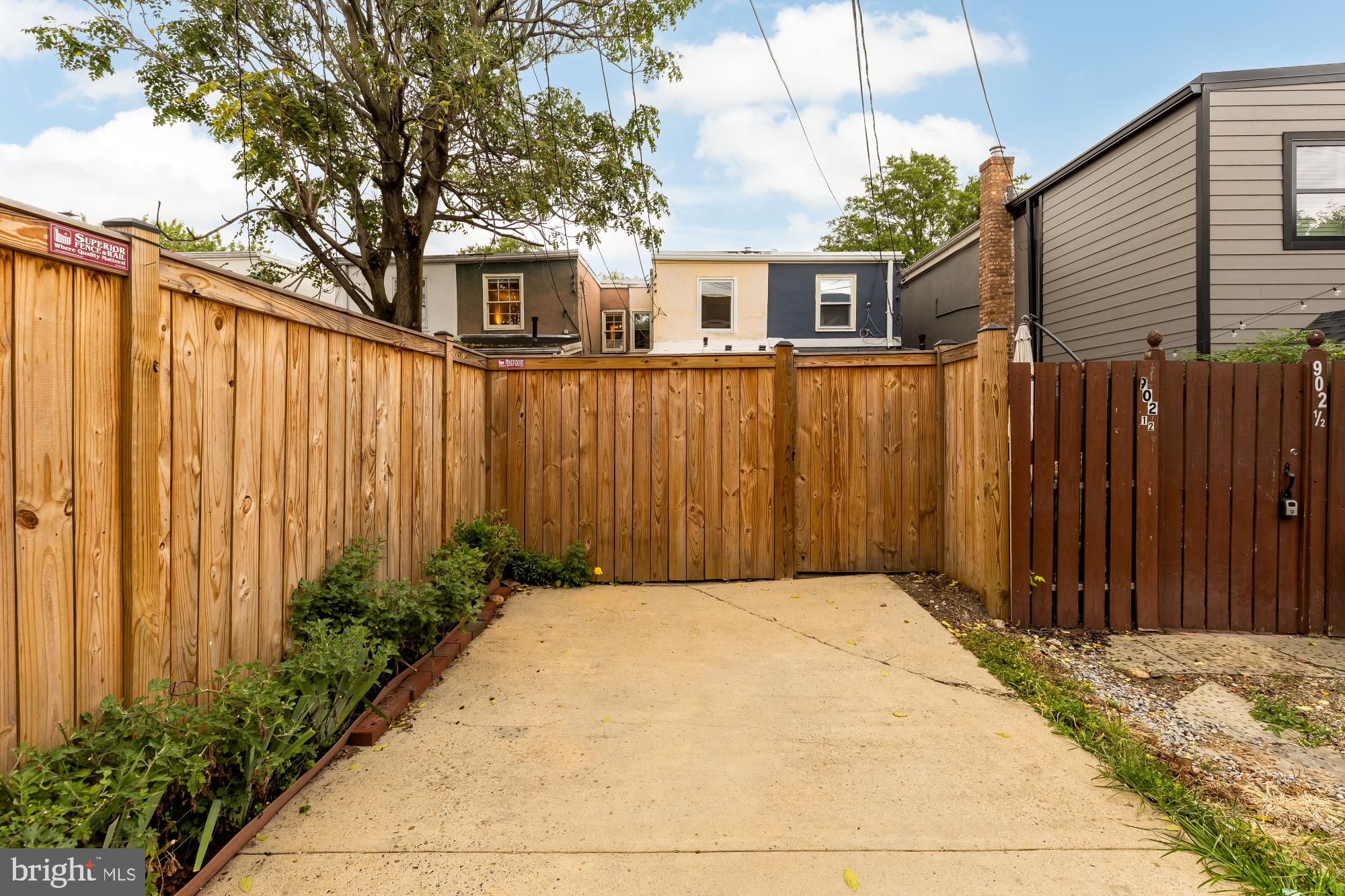 OLD TOWN ALEXANDRIA - Residential