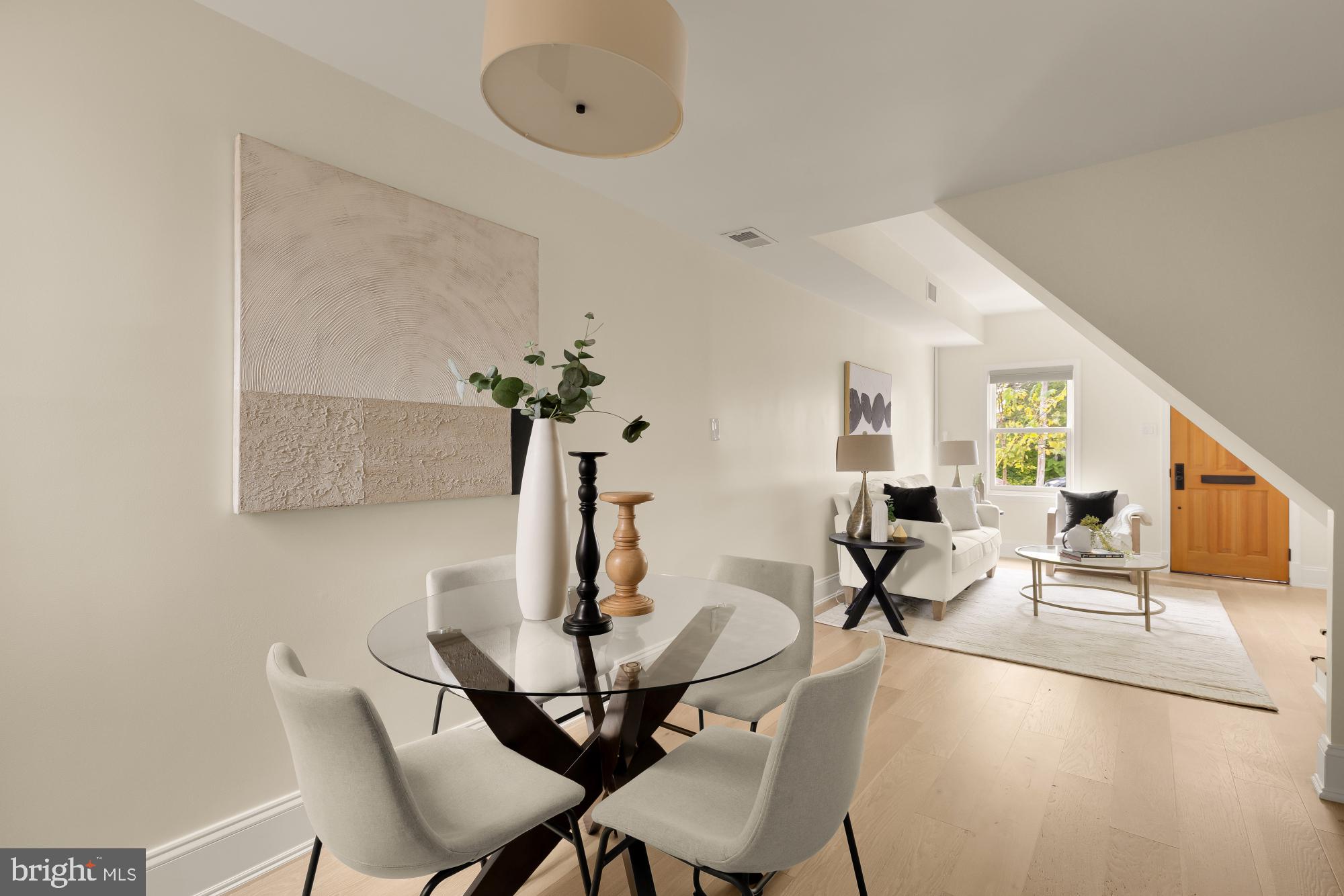 OLD TOWN ALEXANDRIA - Residential