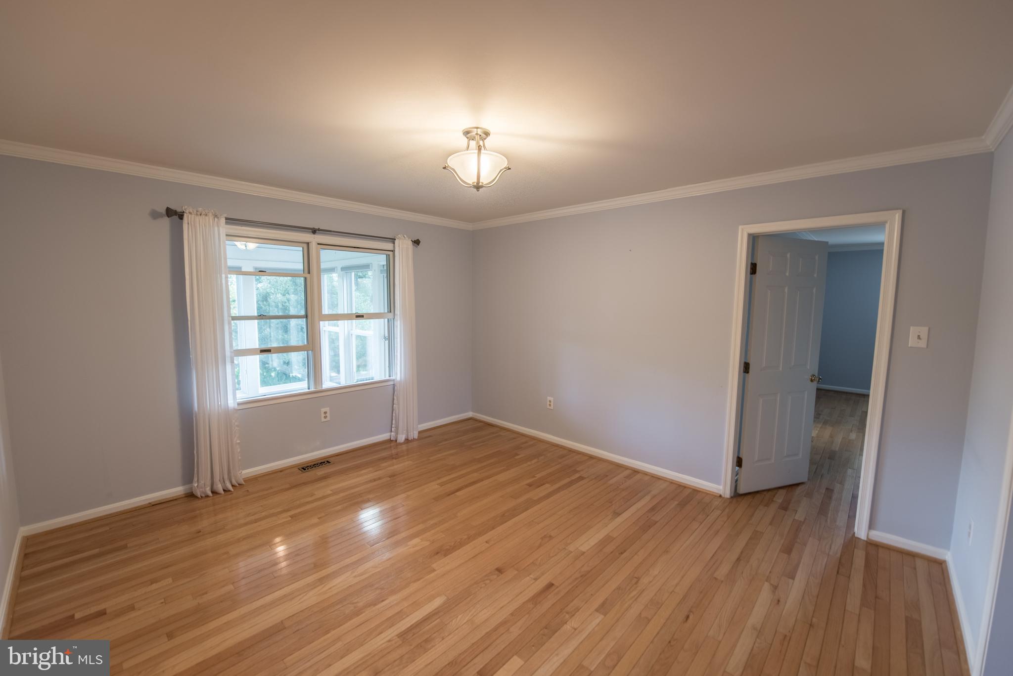 EASTLAND - Residential