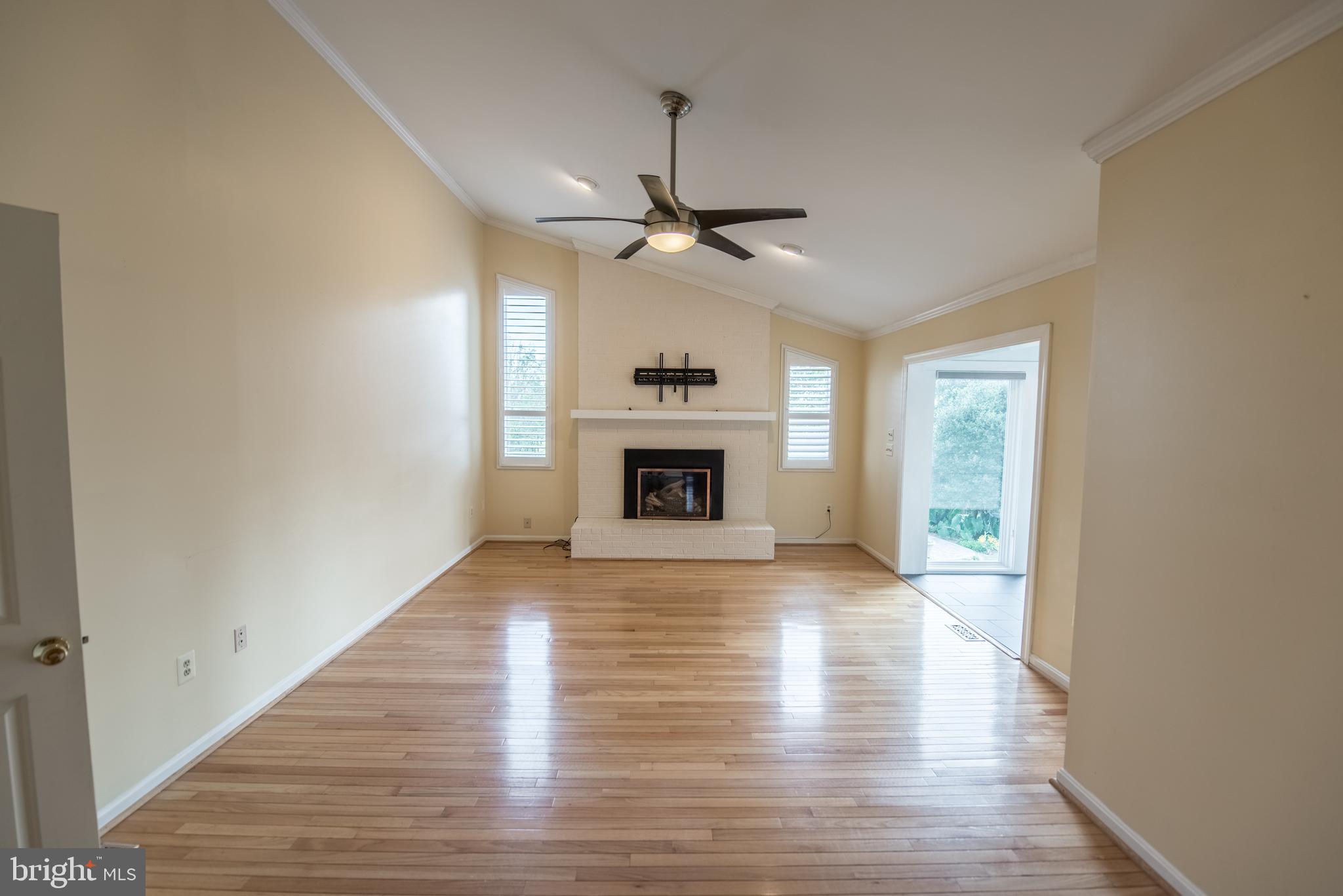 EASTLAND - Residential