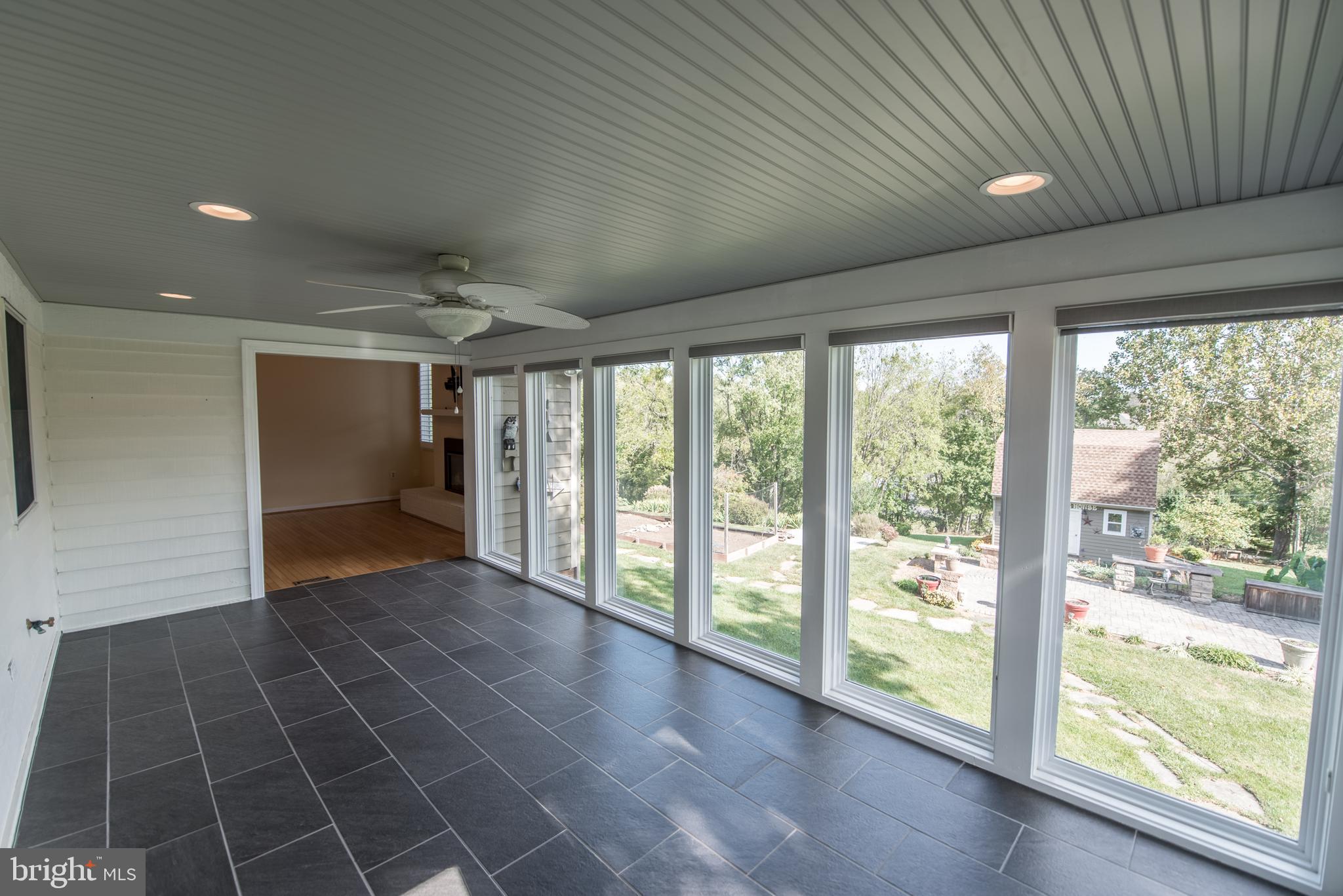 EASTLAND - Residential