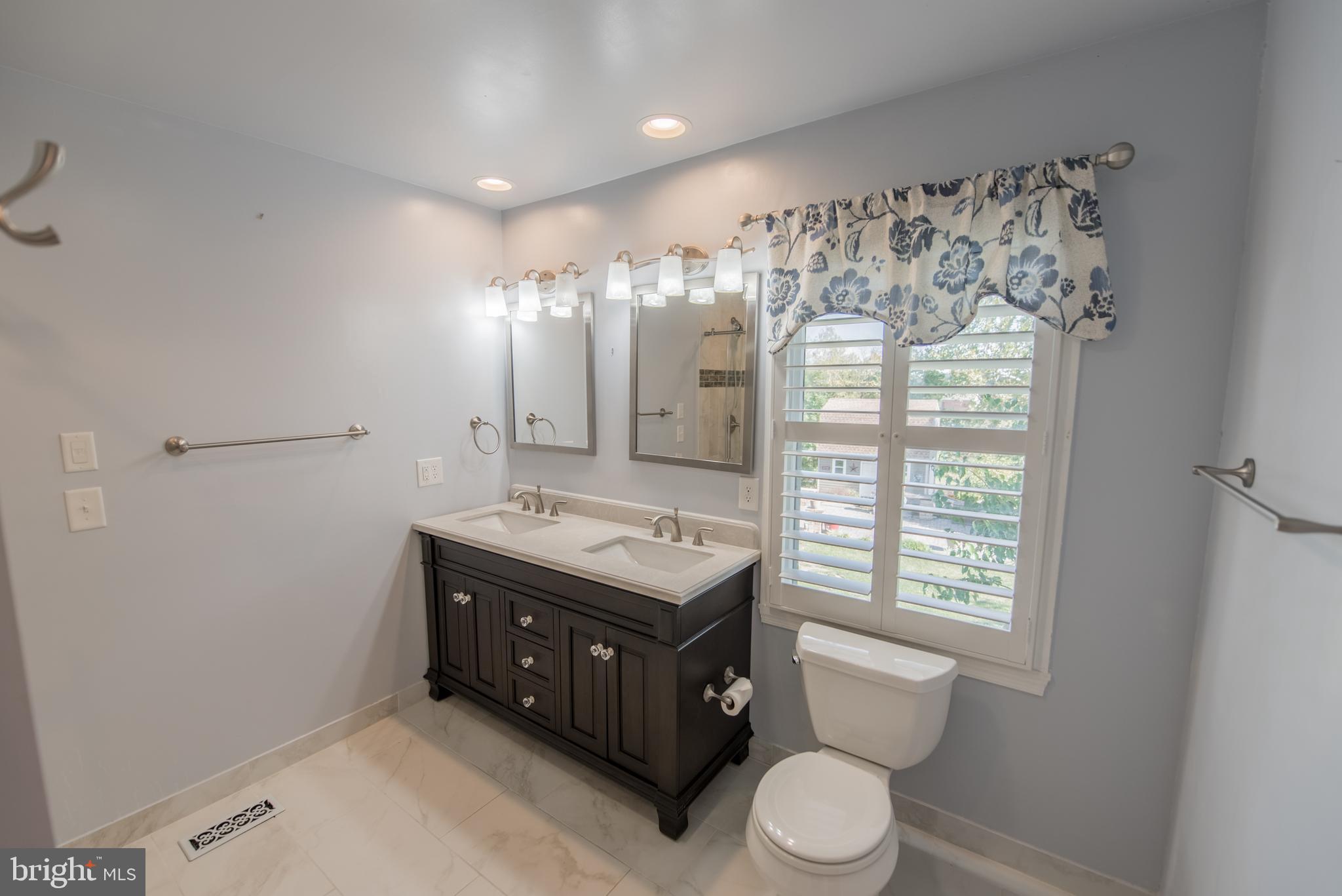 EASTLAND - Residential