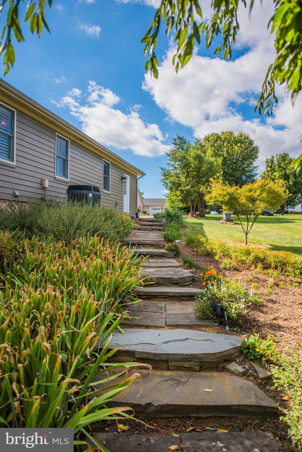 EASTLAND - Residential