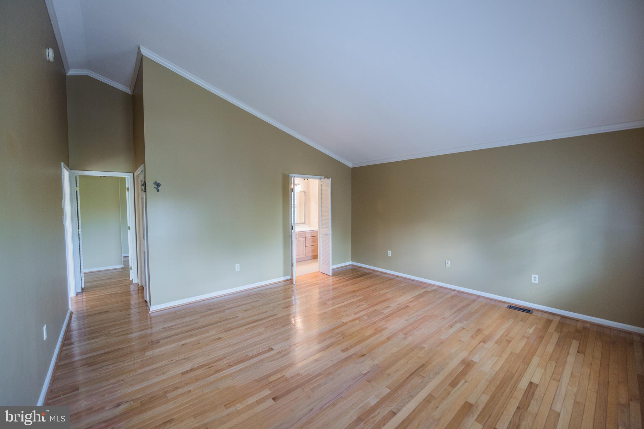 EASTLAND - Residential